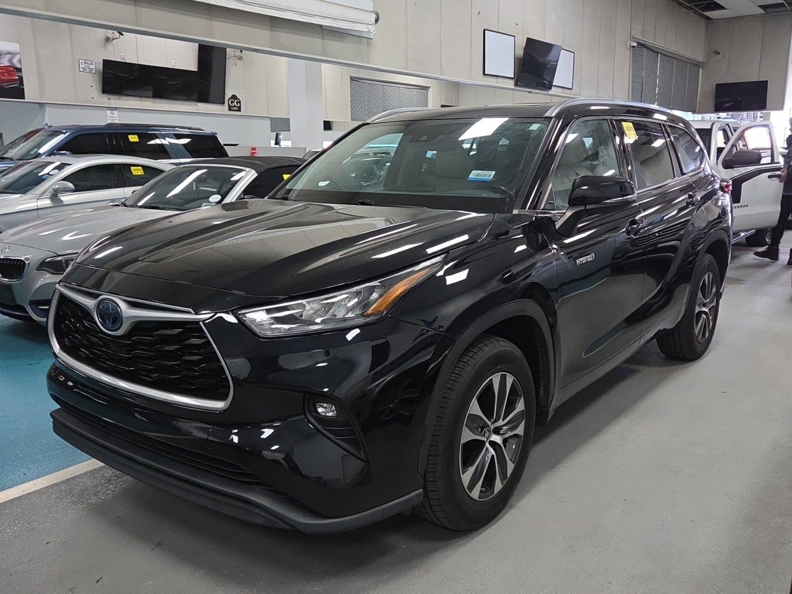 2020 Toyota Highlander Hybrid XLE