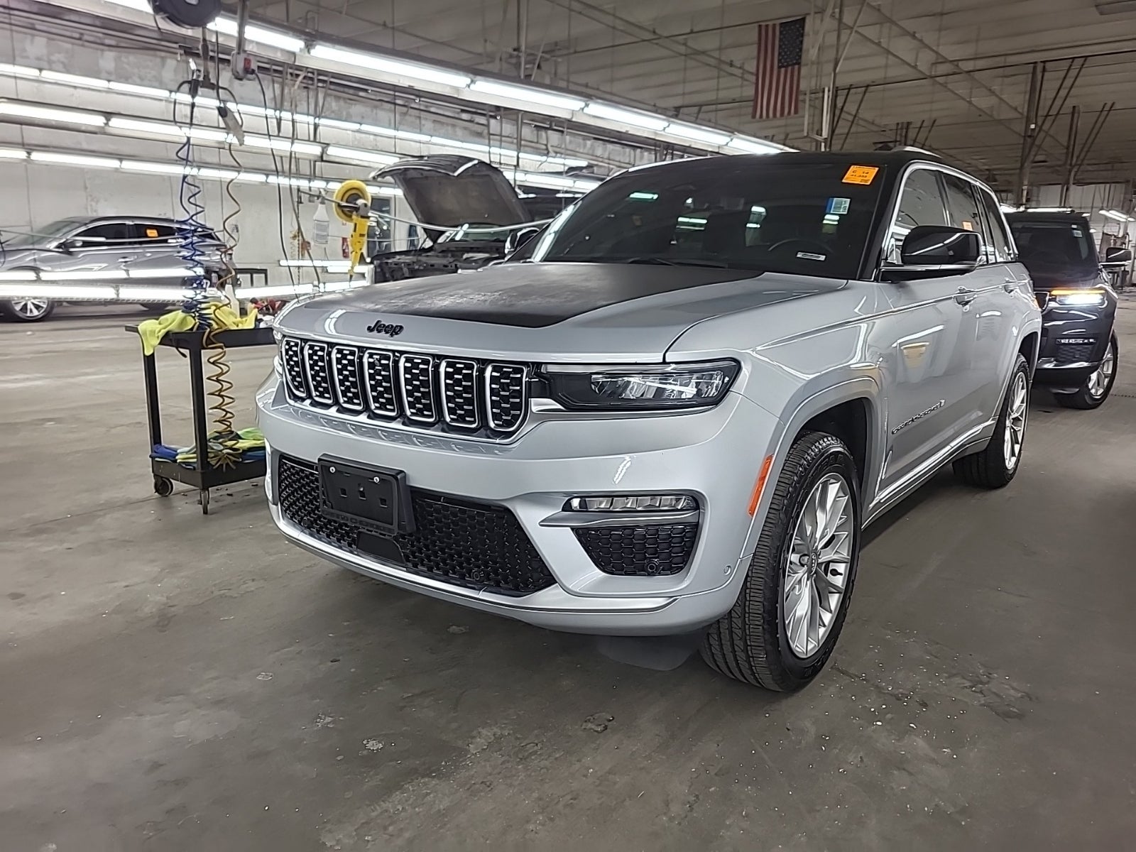 2023 Jeep Grand Cherokee Summit