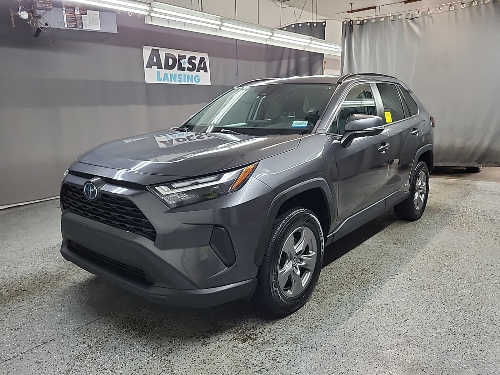 2022 Toyota RAV4 Hybrid Hybrid XLE