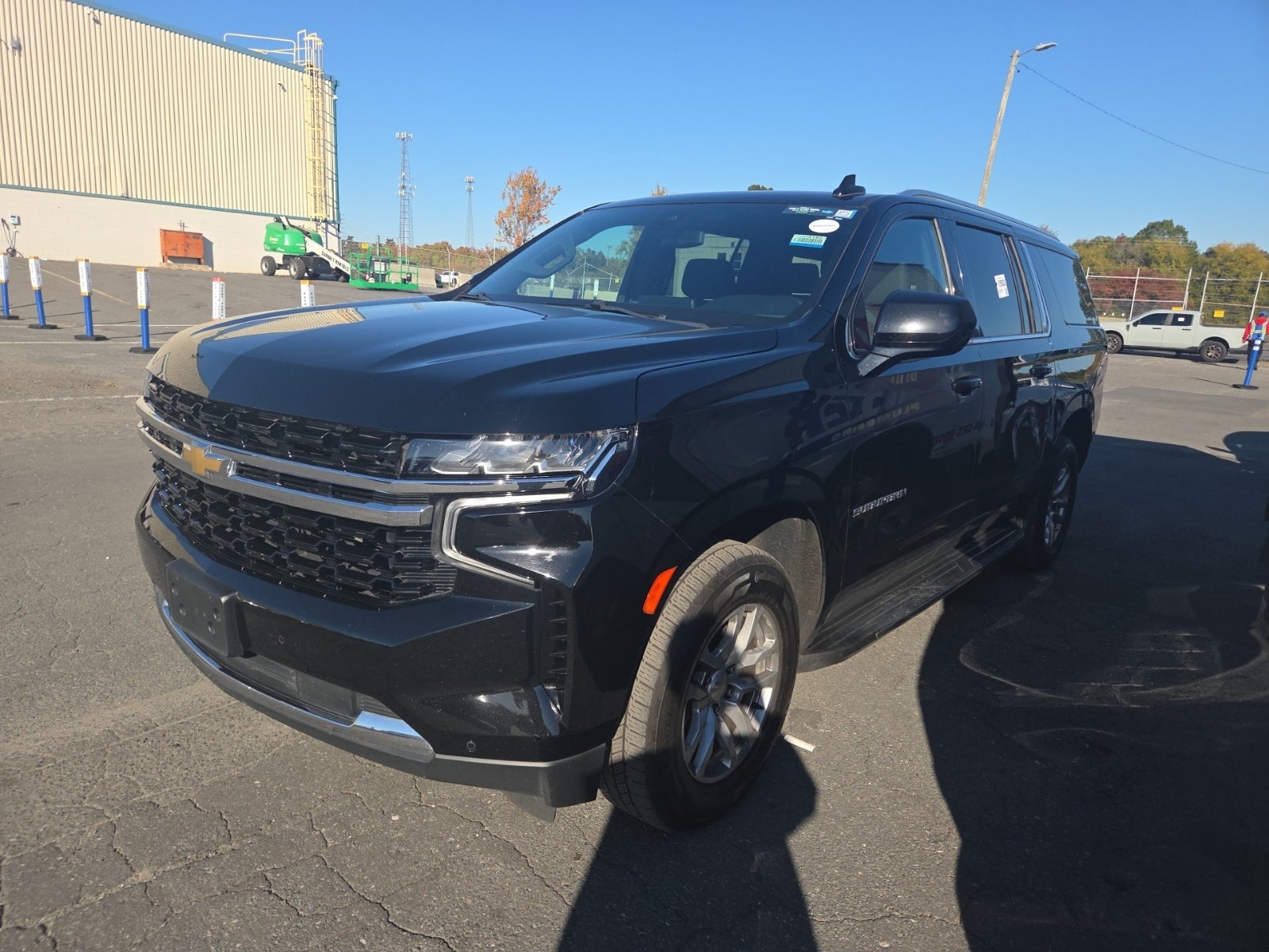2022 Chevrolet Suburban LS