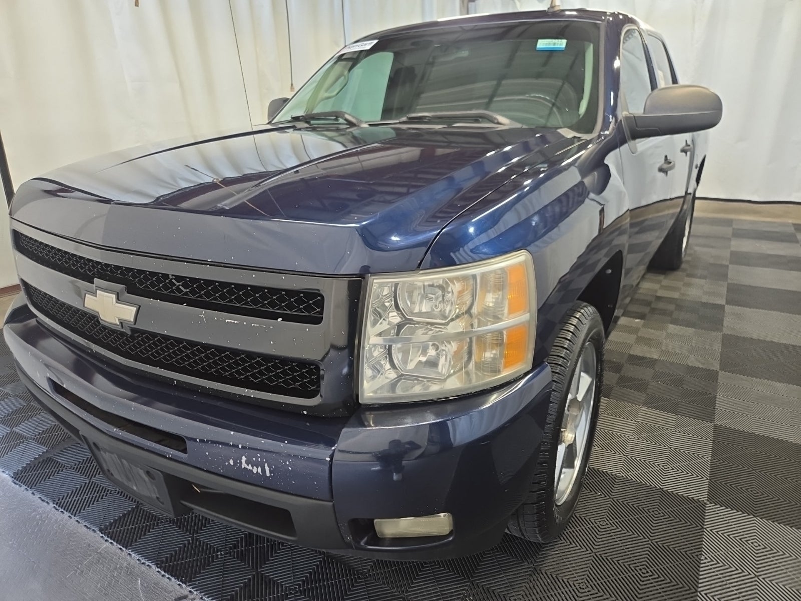 2009 Chevrolet Silverado 1500 2WD Crew Cab 143.5" LT