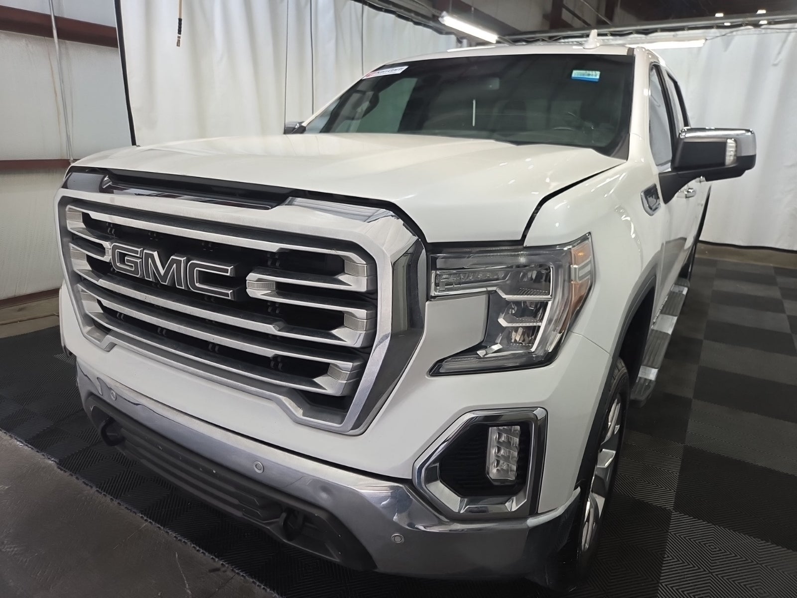 2020 GMC Sierra 1500 2WD Crew Cab 147" SLT