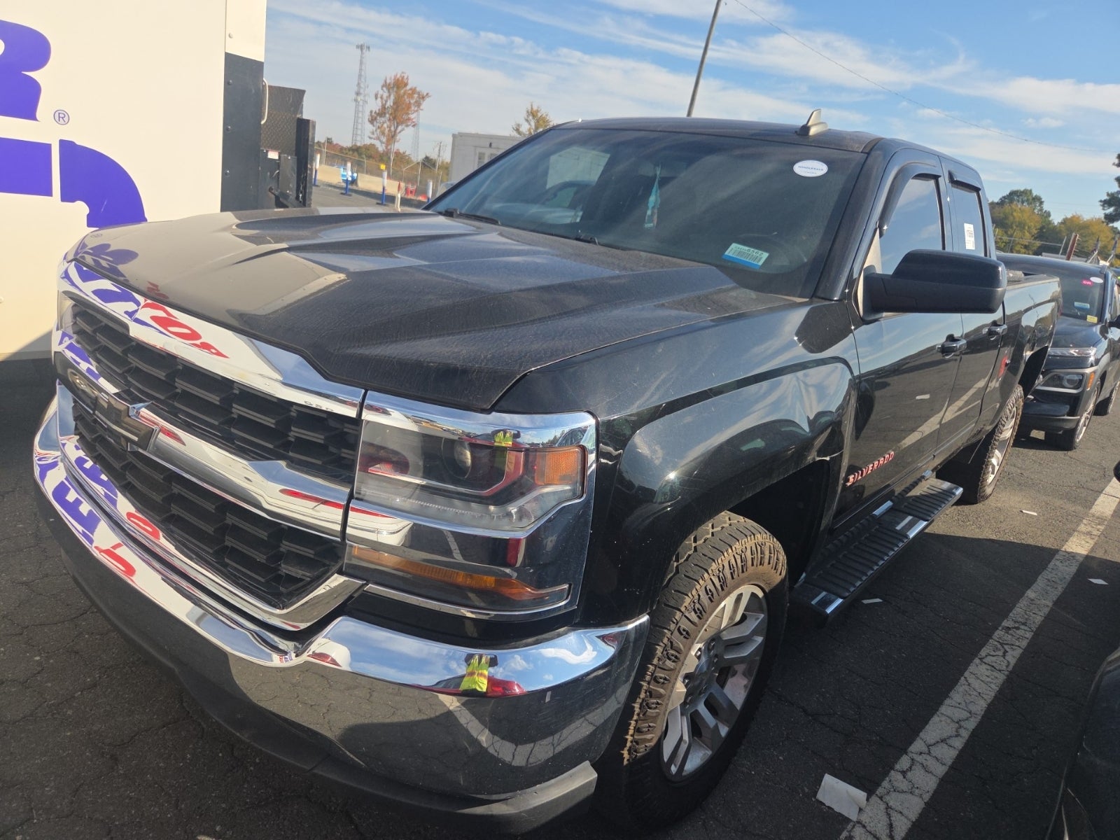 2017 Chevrolet Silverado 1500 2WD Double Cab 143.5" LT W/1lt