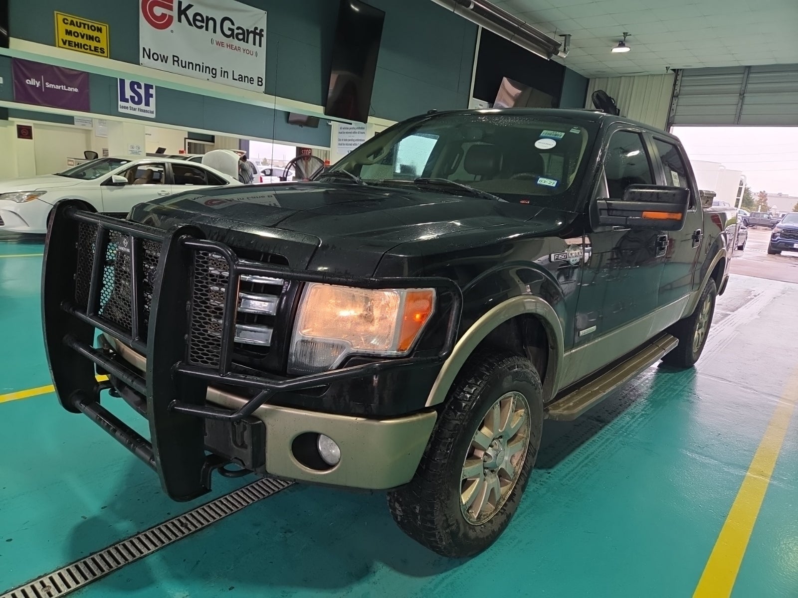 2014 Ford F-150 4WD Supercrew 145" King Ranch