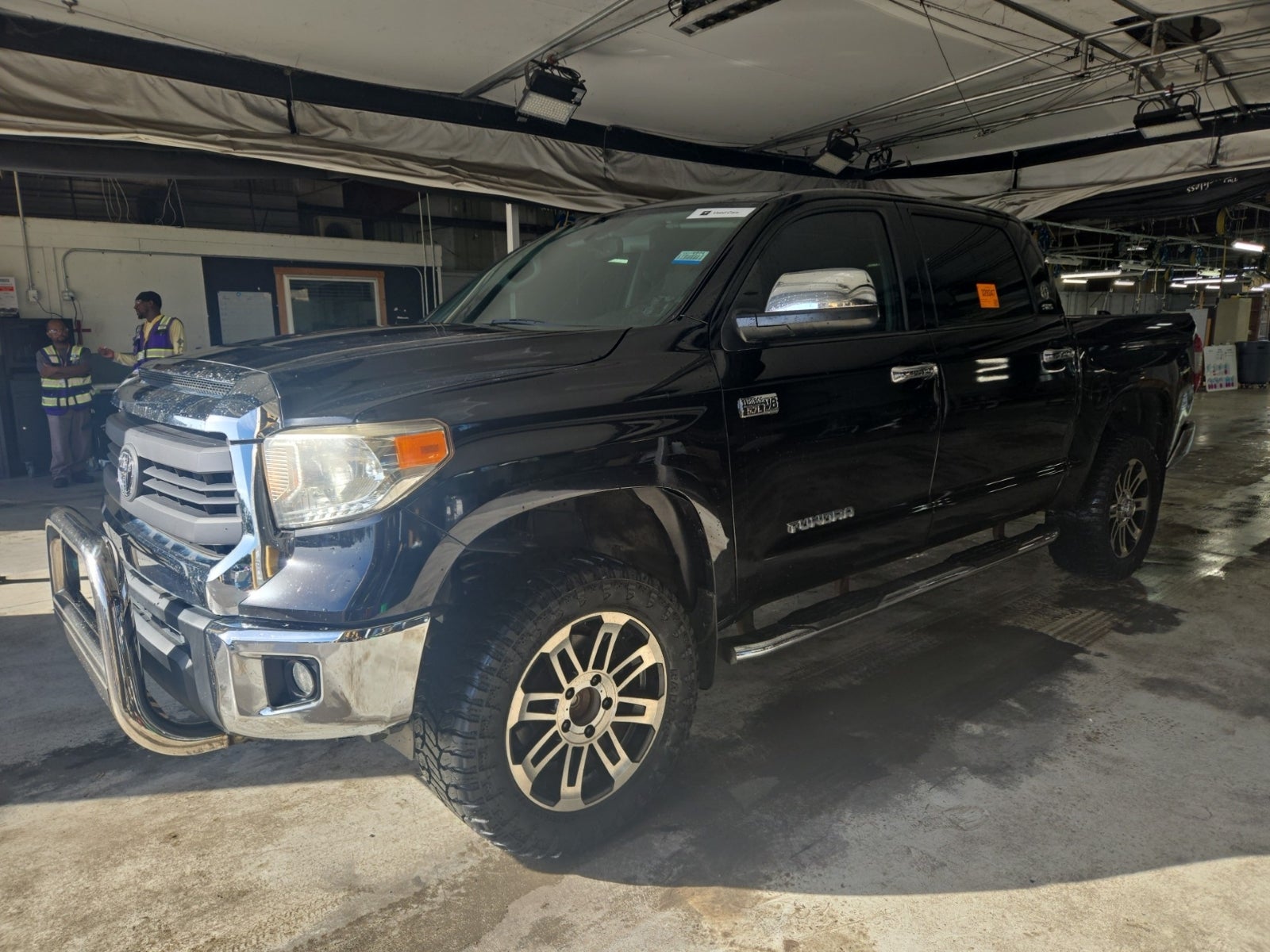 2014 Toyota Tundra Crewmax 5.7l V8 6-SPD At SR5