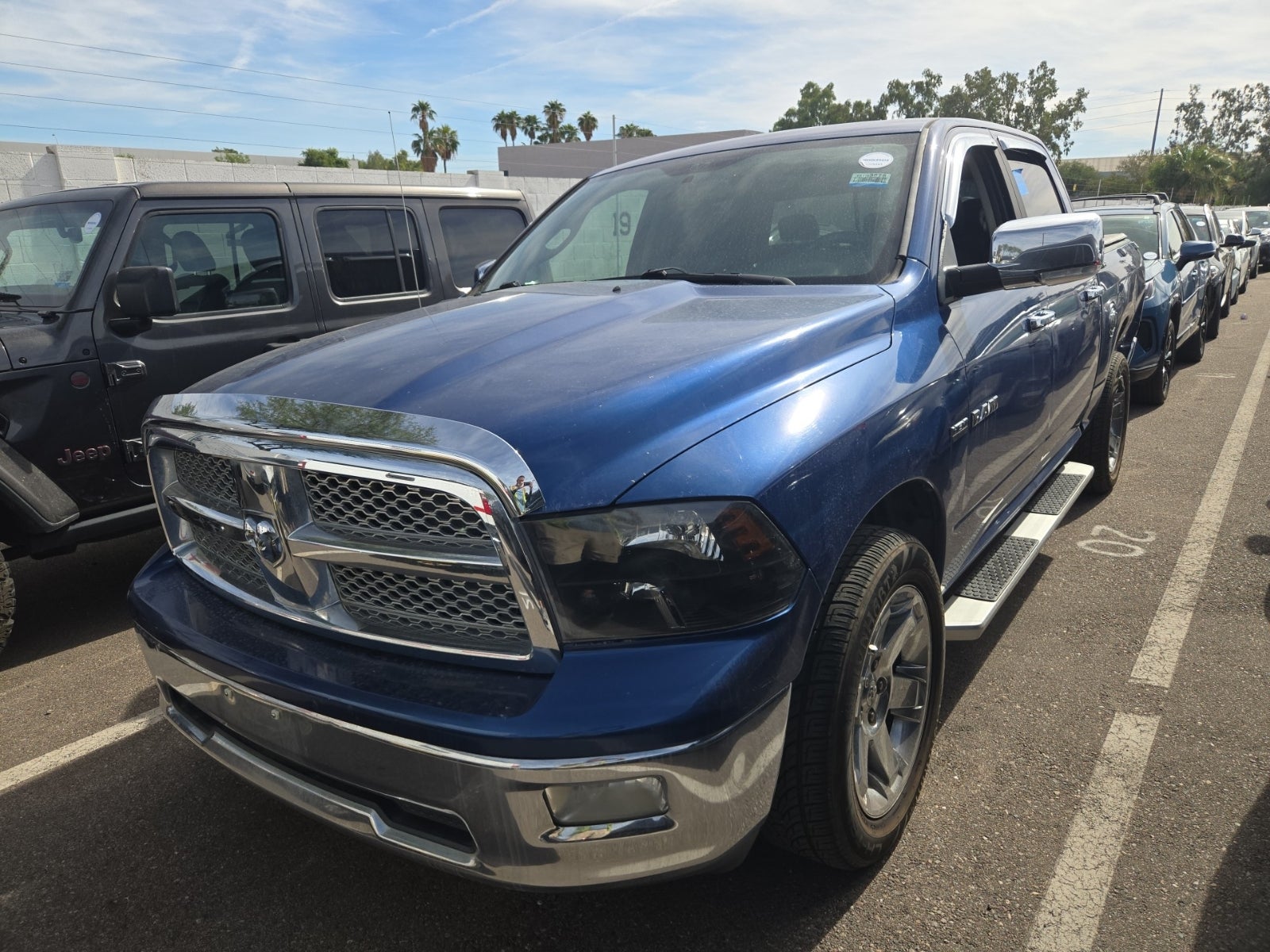 2009 Dodge Ram 1500 2WD Crew Cab 140.5" Laramie