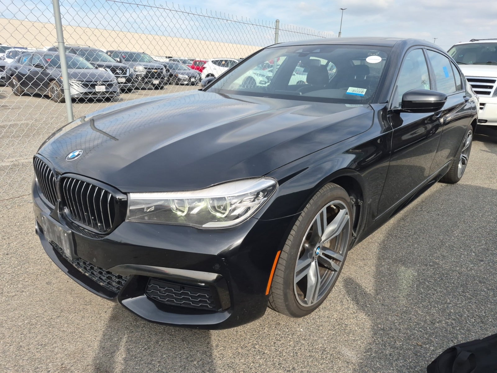 2019 BMW 740i 740i