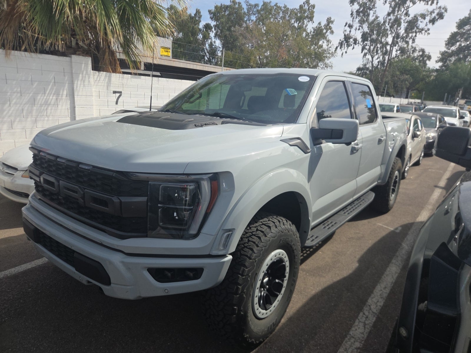 2023 Ford F-150 Raptor 4WD Supercrew 5.5' Box