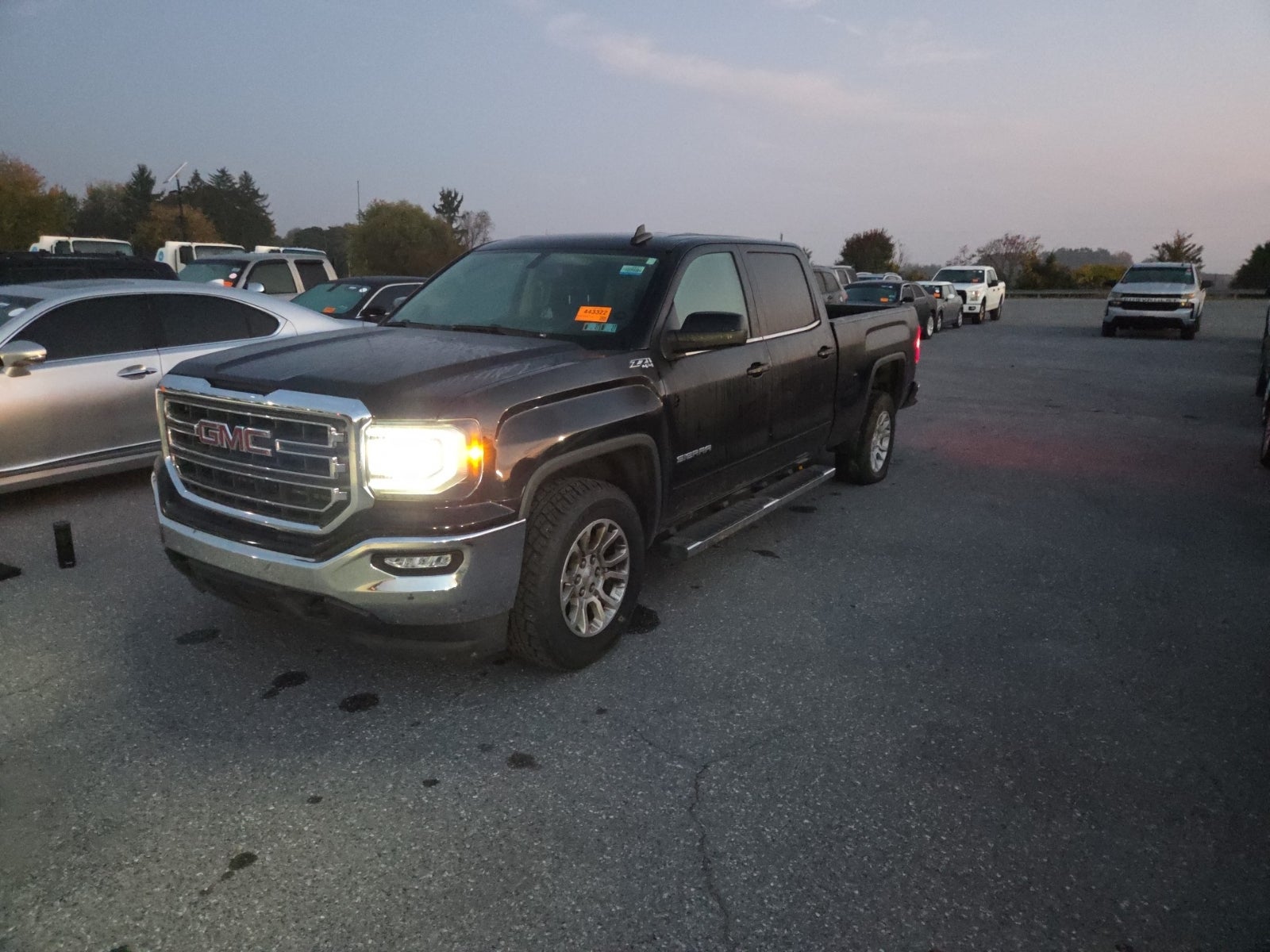 2017 GMC Sierra 1500 4WD Crew Cab 153.0" Sle