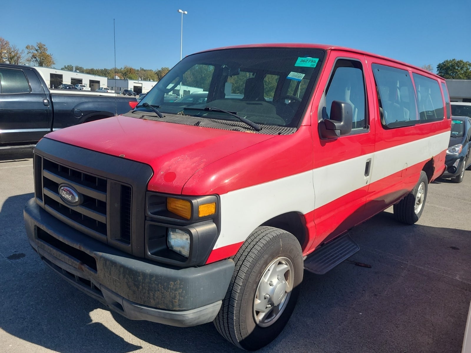 2010 Ford E-350 Super Duty XL