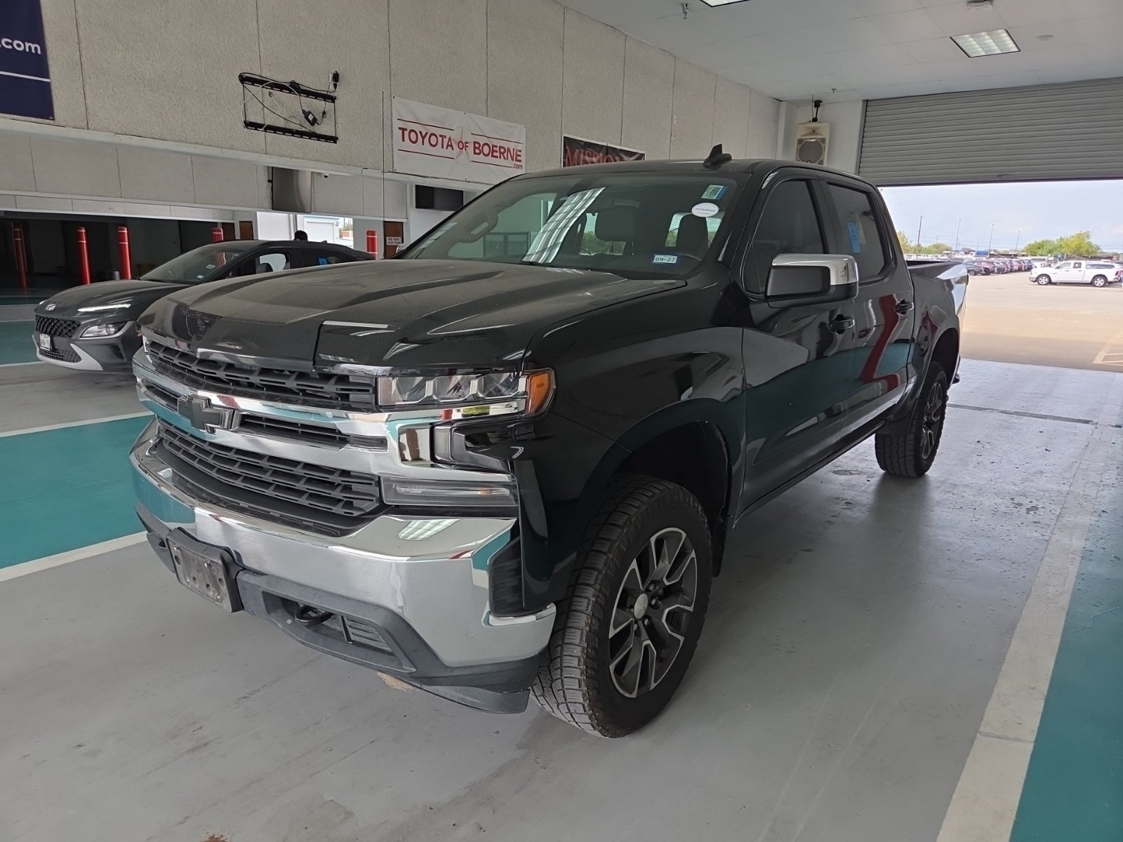 2019 Chevrolet Silverado 1500 4WD Crew Cab 147" LT