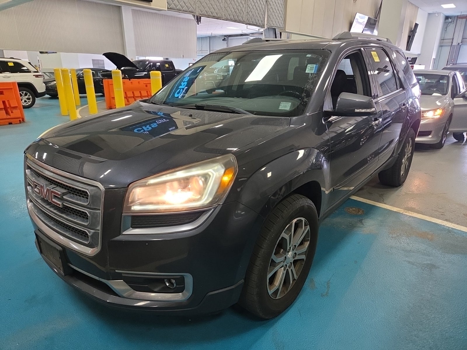 2013 GMC Acadia SLT