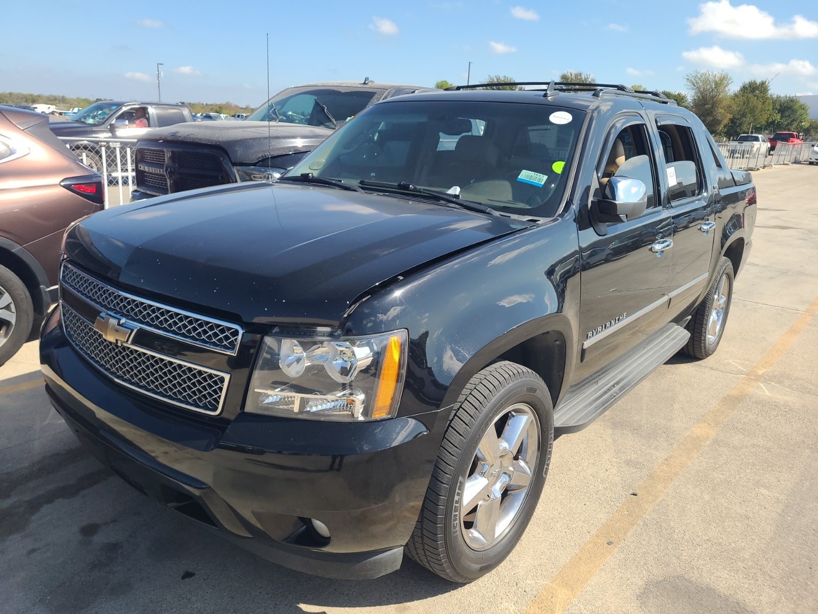 2011 Chevrolet Avalanche 1500 2WD Crew Cab LTZ