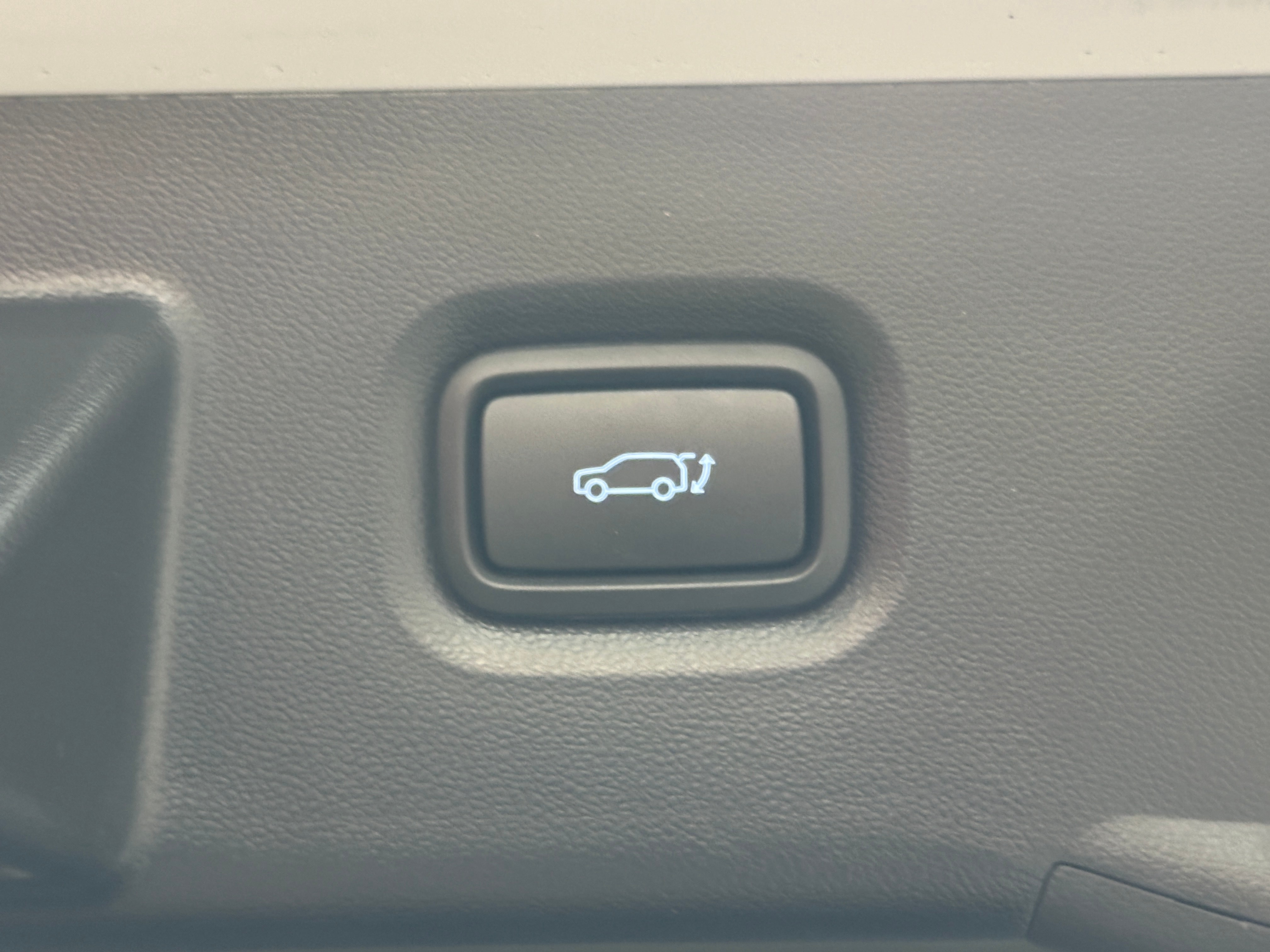 Used 2024 Hyundai IONIQ 5 Limited with VIN KM8KR4DE8RU290372 for sale in Auburn, WA
