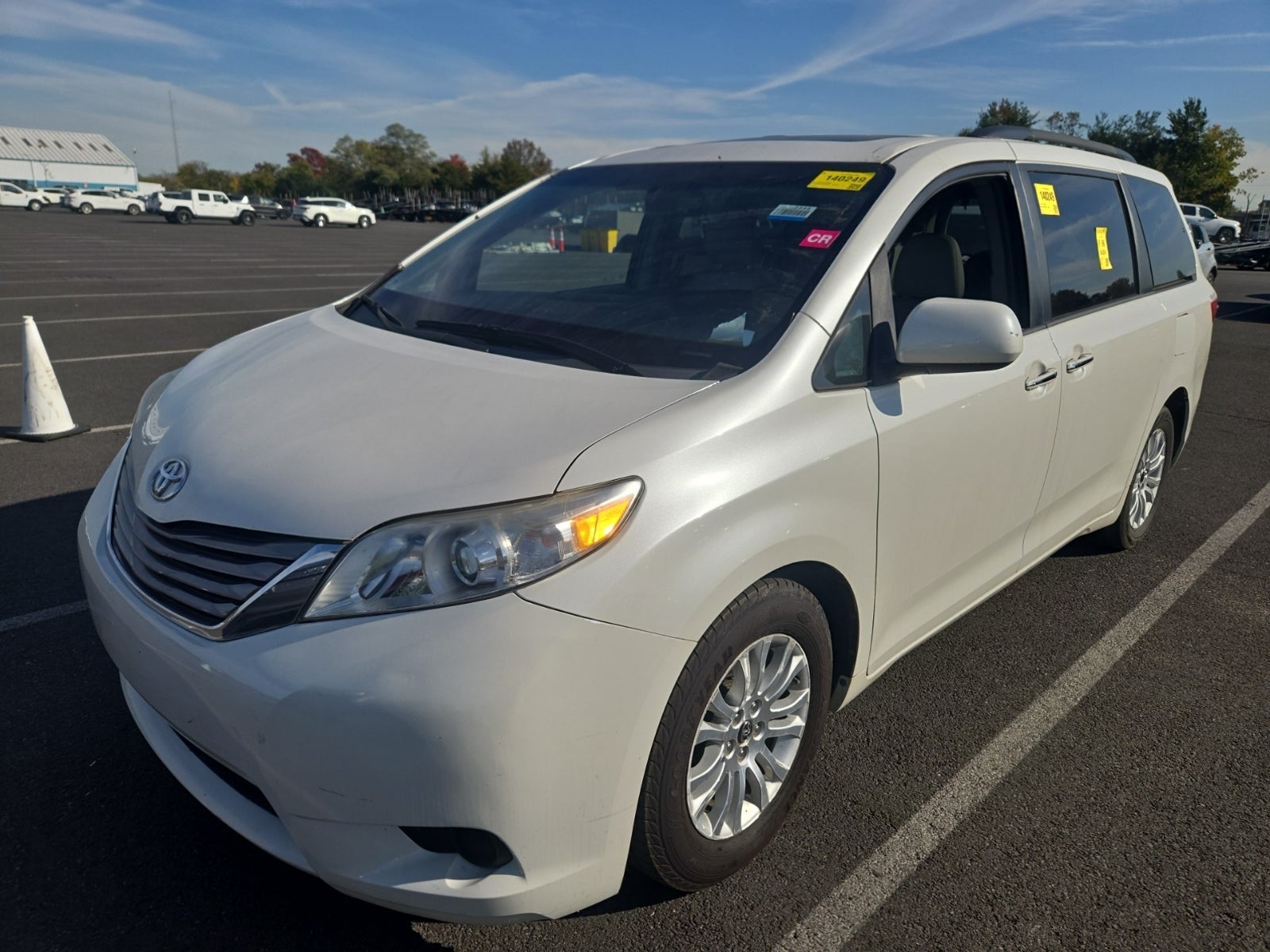 2017 Toyota Sienna XLE