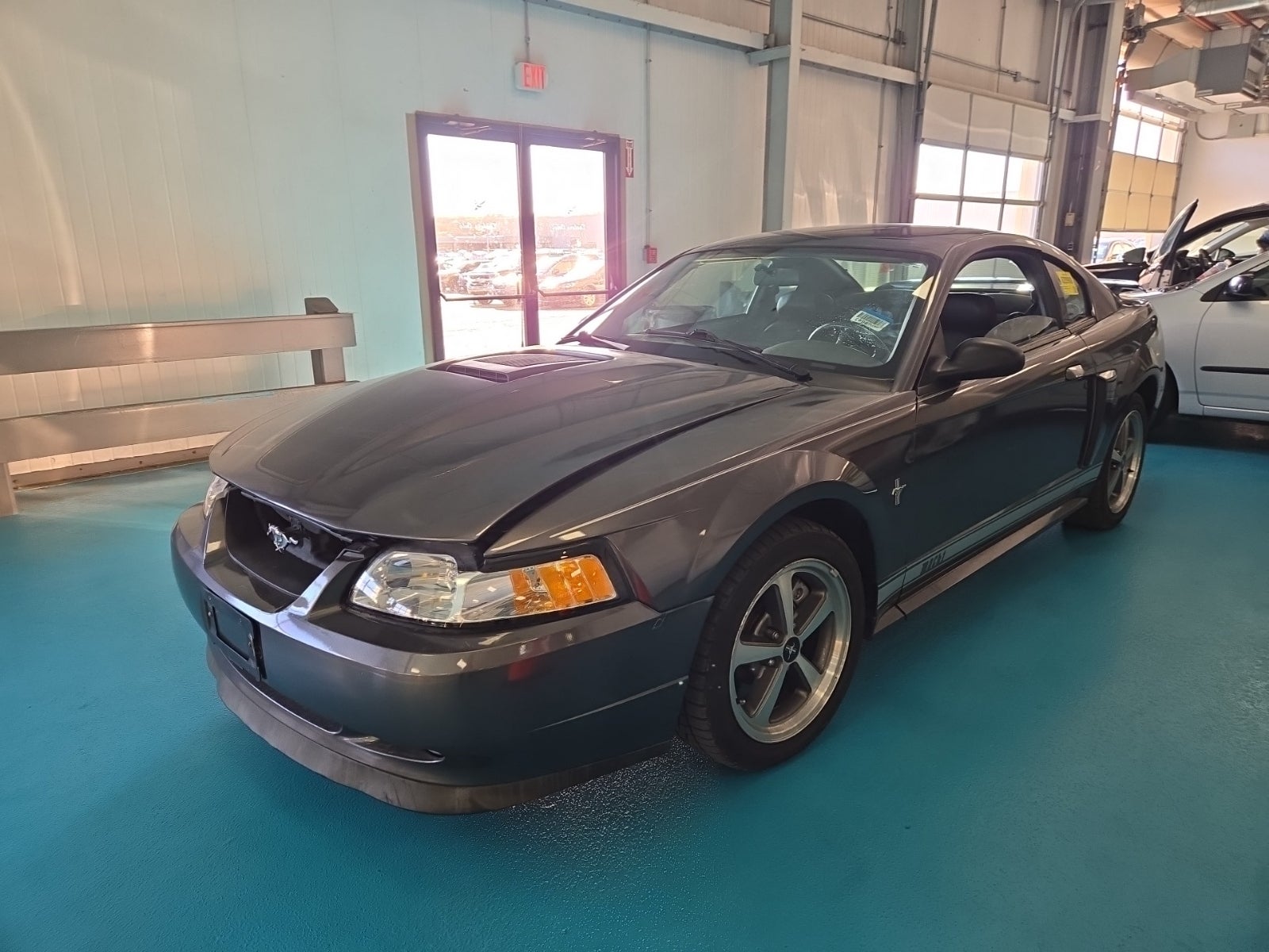 2003 Ford Mustang Premium Mach 1
