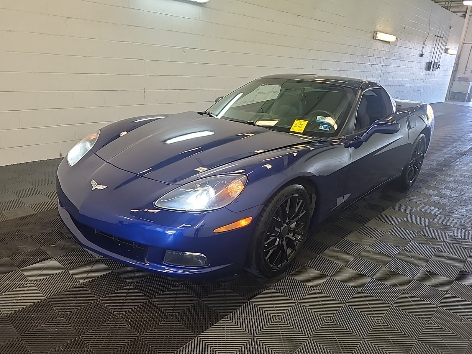 2006 Chevrolet Corvette 6.0l V8 Sfi Ohv Base 2d Convertible 2d