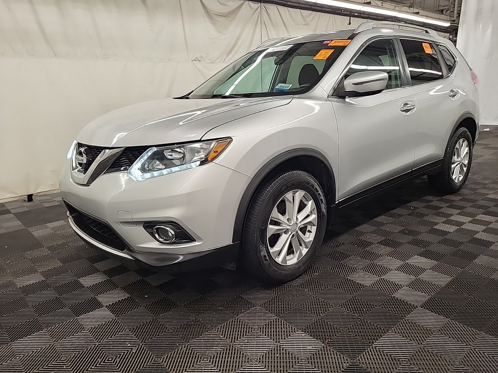 2016 Nissan Rogue SV