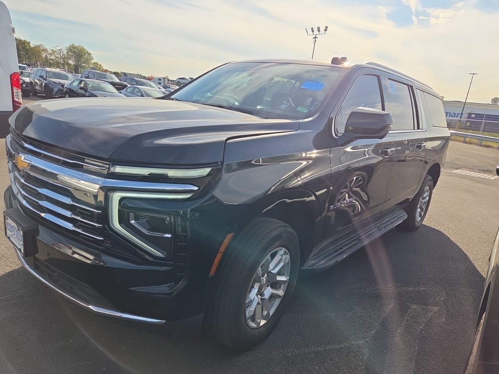 2025 Chevrolet Suburban LT