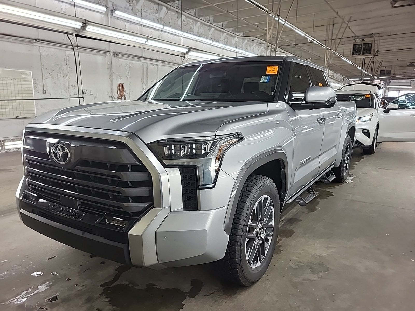 2022 Toyota Tundra Limited Crewmax 5.5' Bed