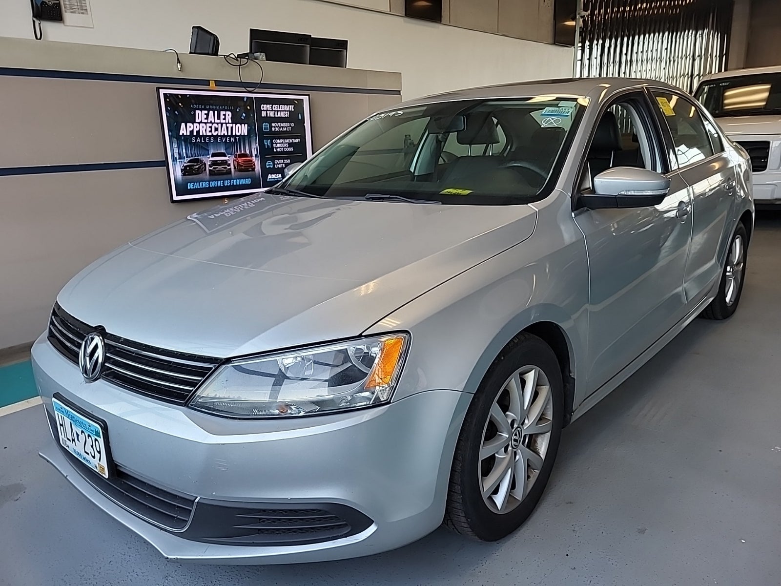 2013 Volkswagen Jetta SE W/Convenience/Sunroof