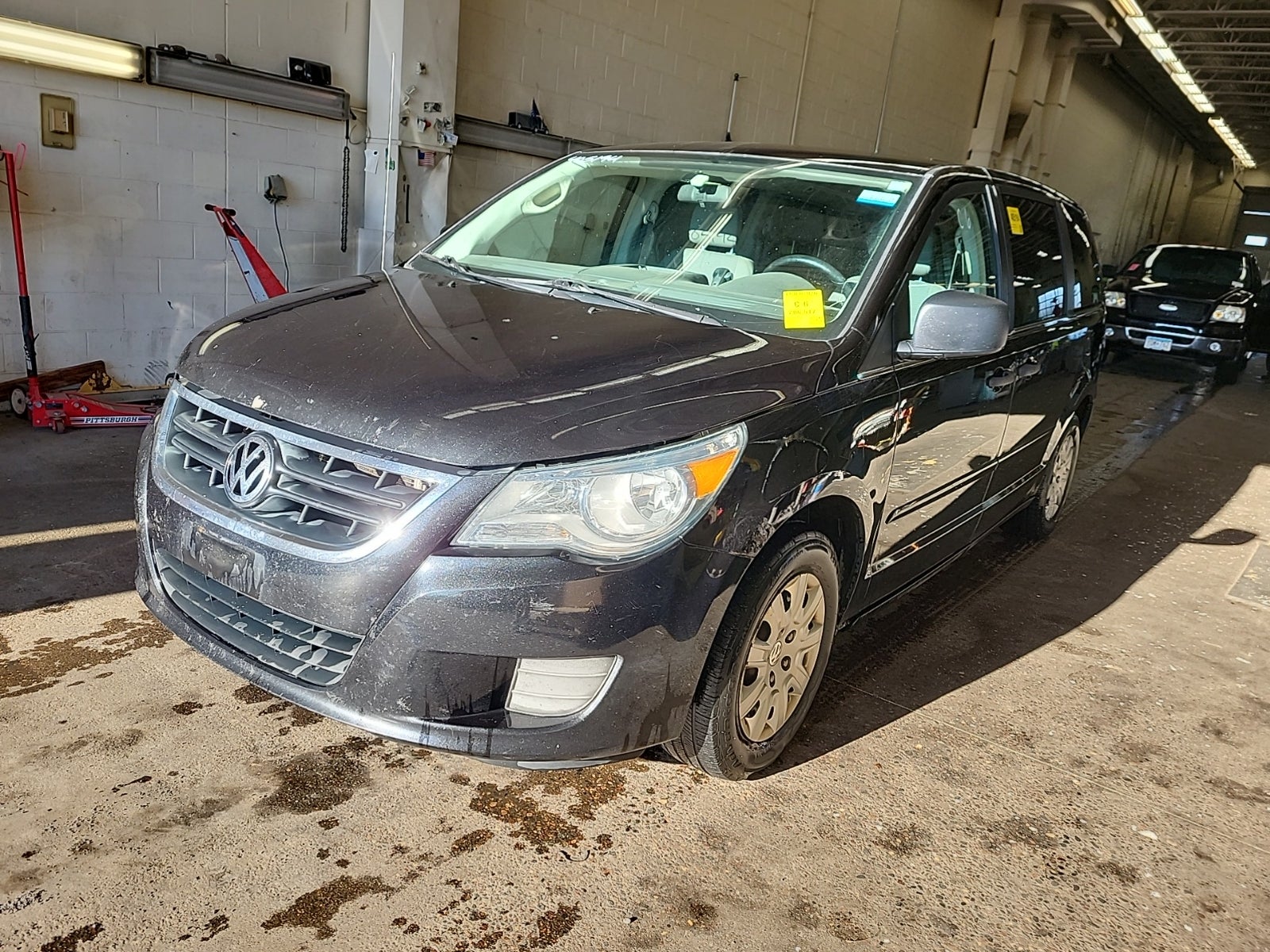 2012 Volkswagen Routan S