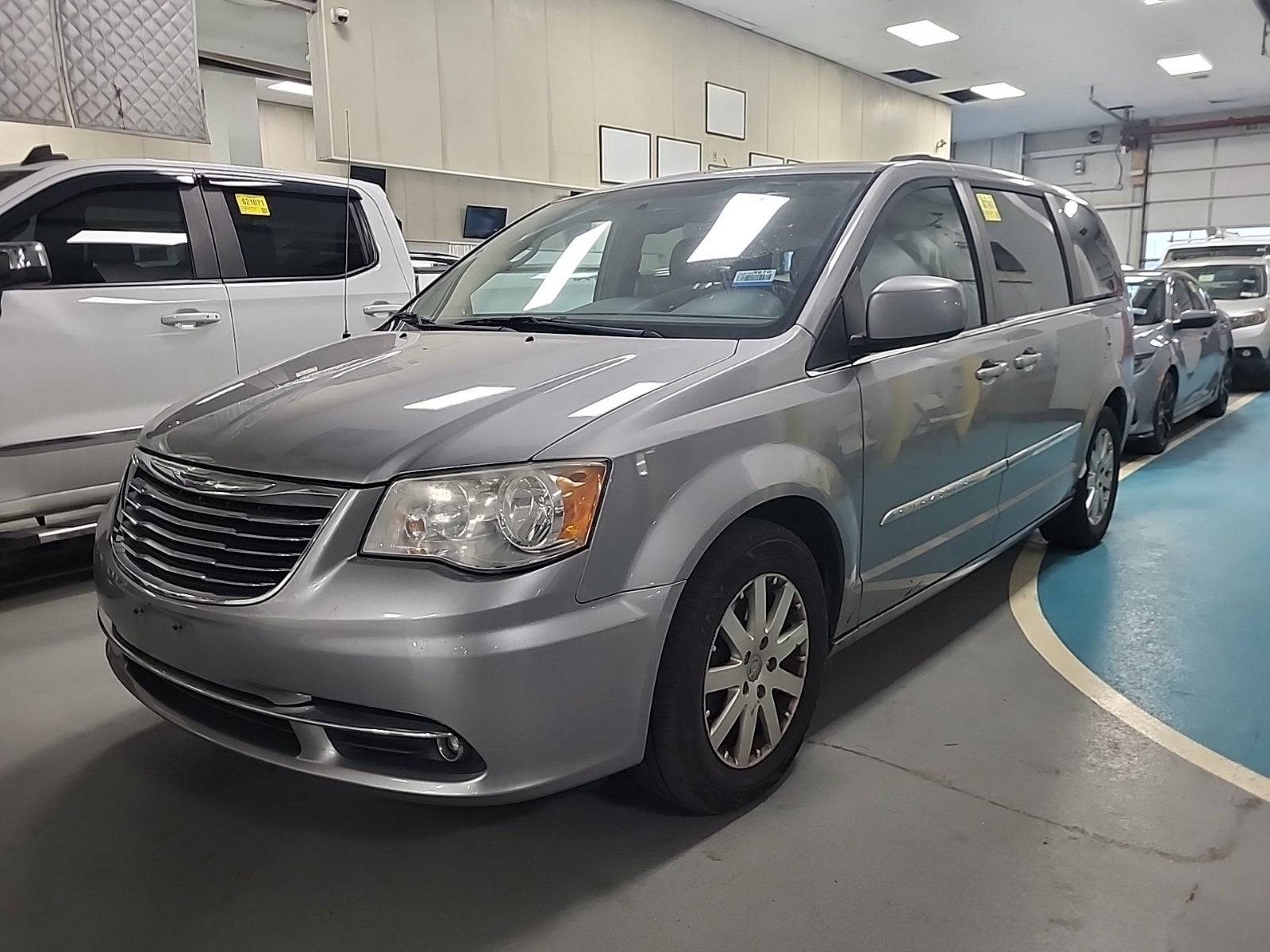 2013 Chrysler Town & Country Touring