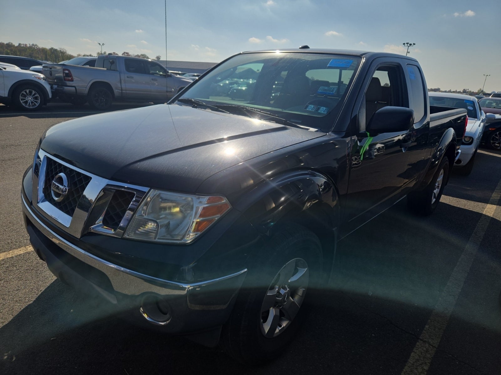 2011 Nissan Frontier 4WD King Cab Auto SV
