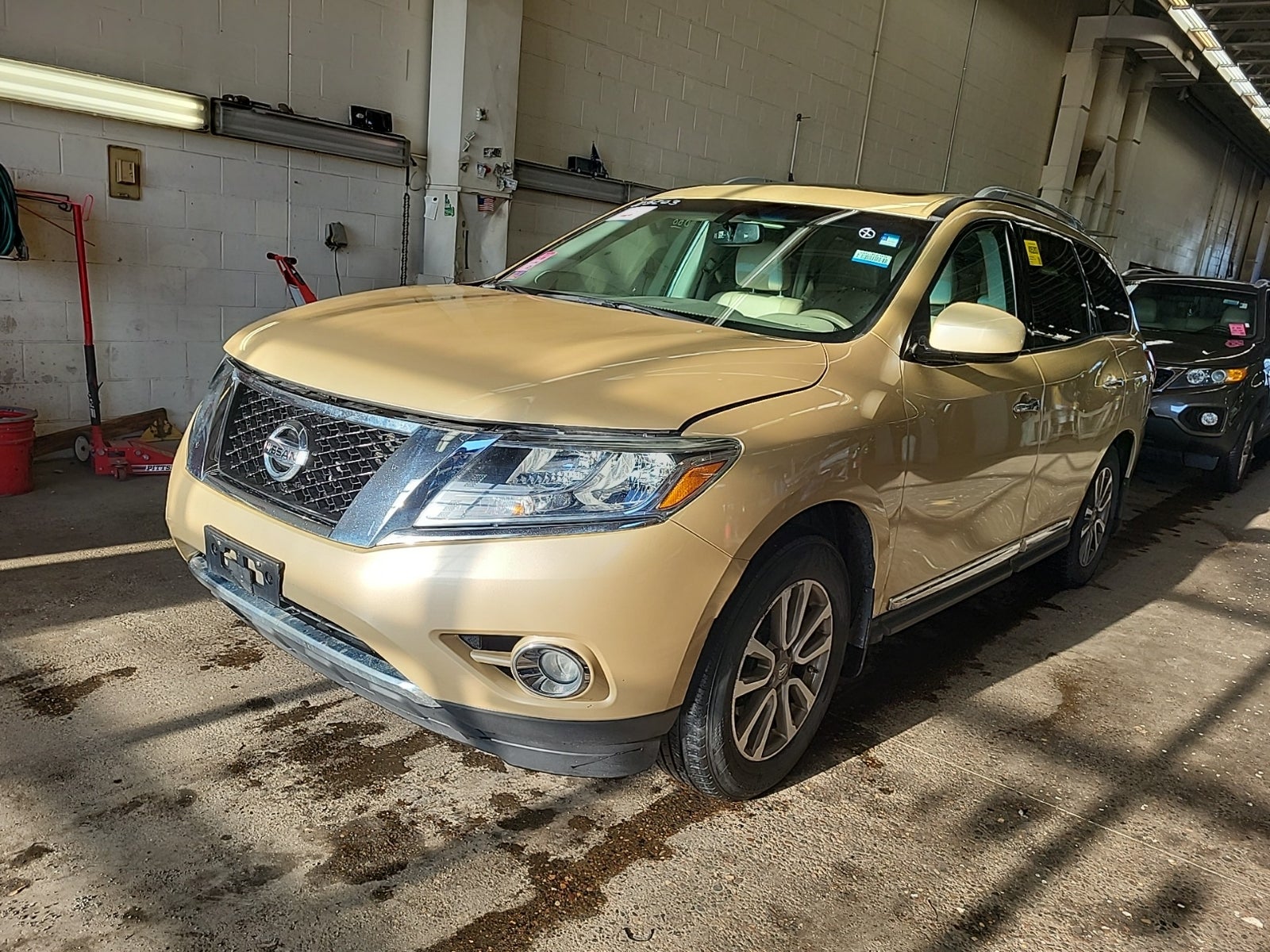 2013 Nissan Pathfinder SL