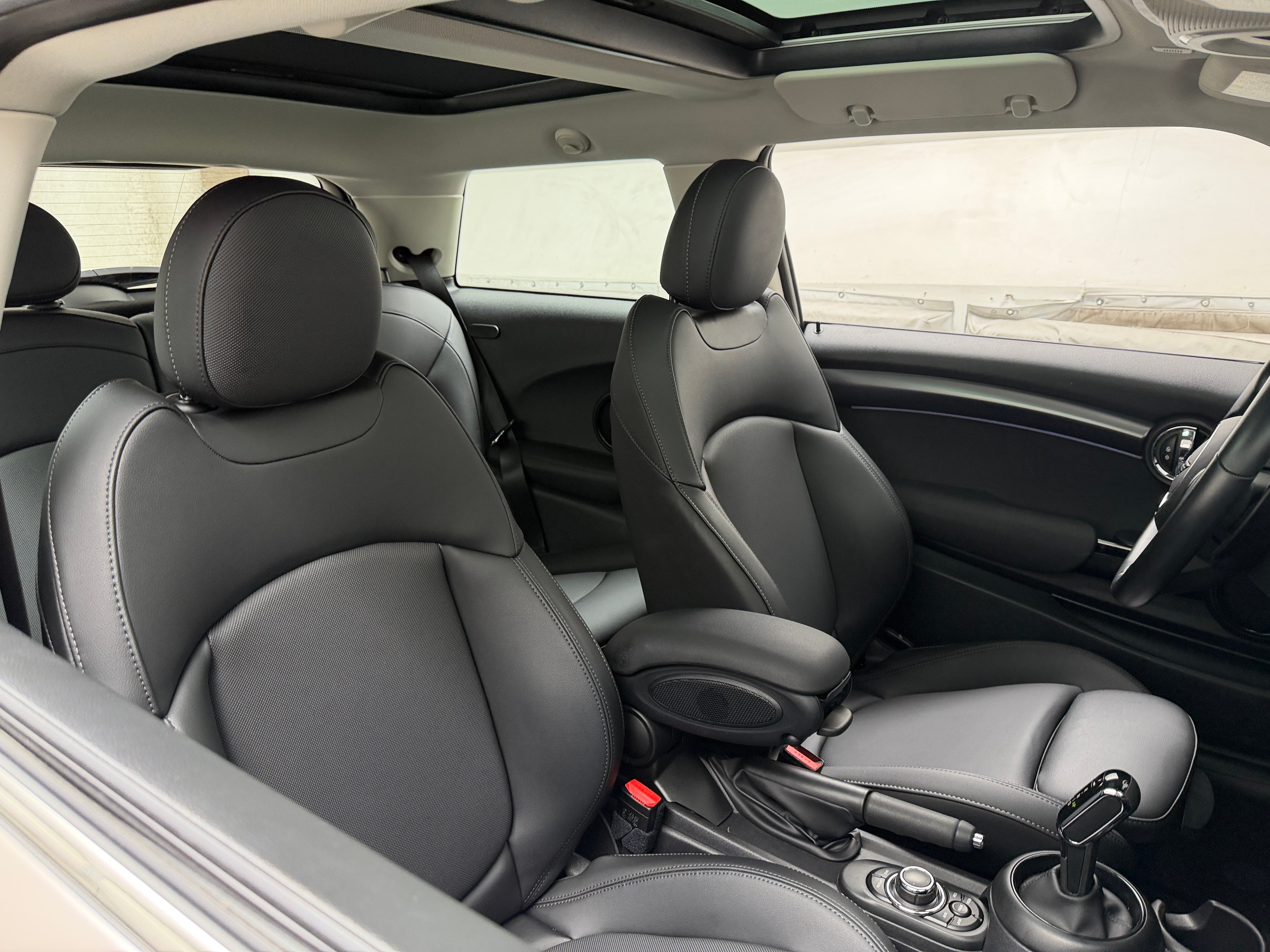 2022 MINI Hardtop 2 Door
