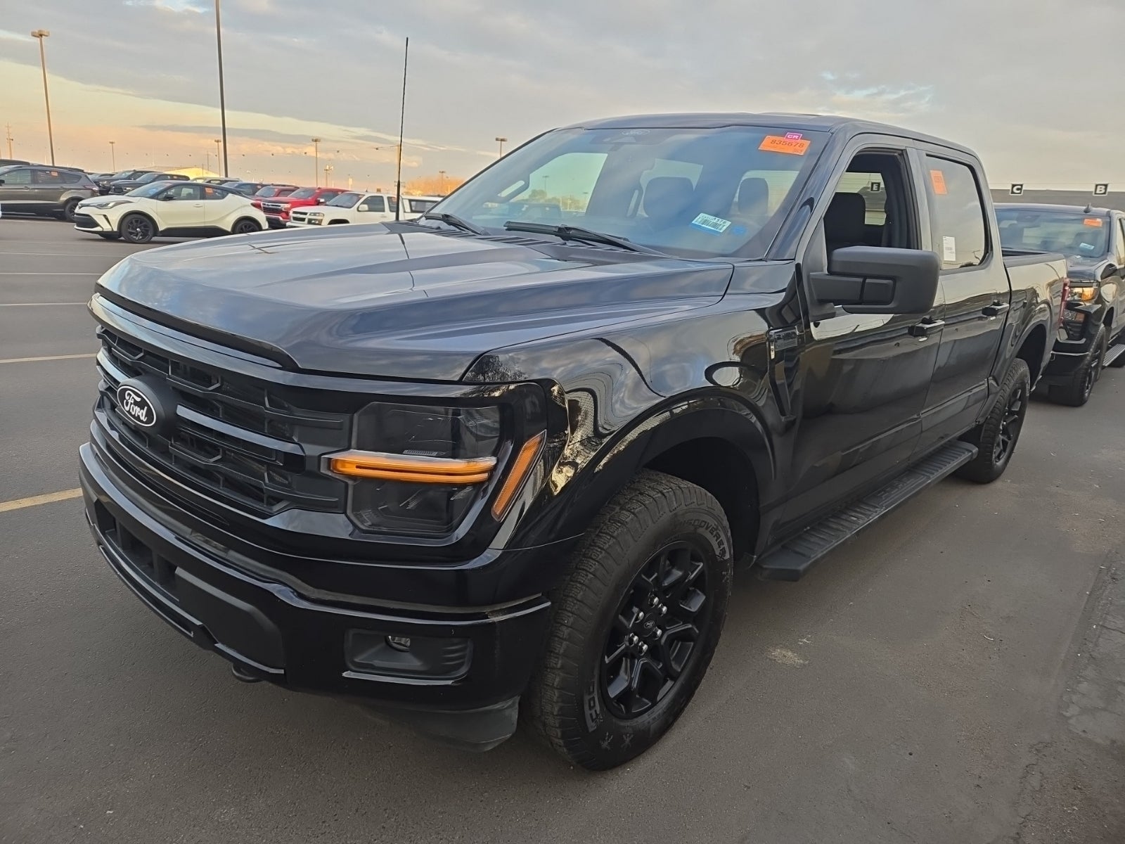 2025 Ford F-150 XLT 4WD Supercrew 5.5' Box