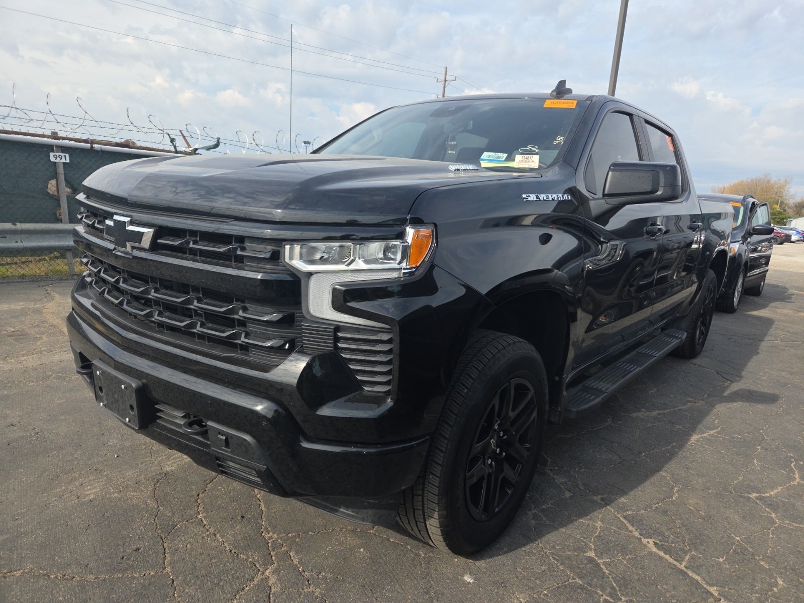 2023 Chevrolet Silverado 1500 4WD Crew Cab 147" RST
