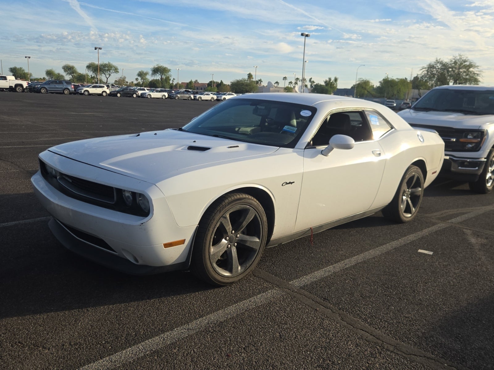 2013 Dodge Challenger SXT Plus