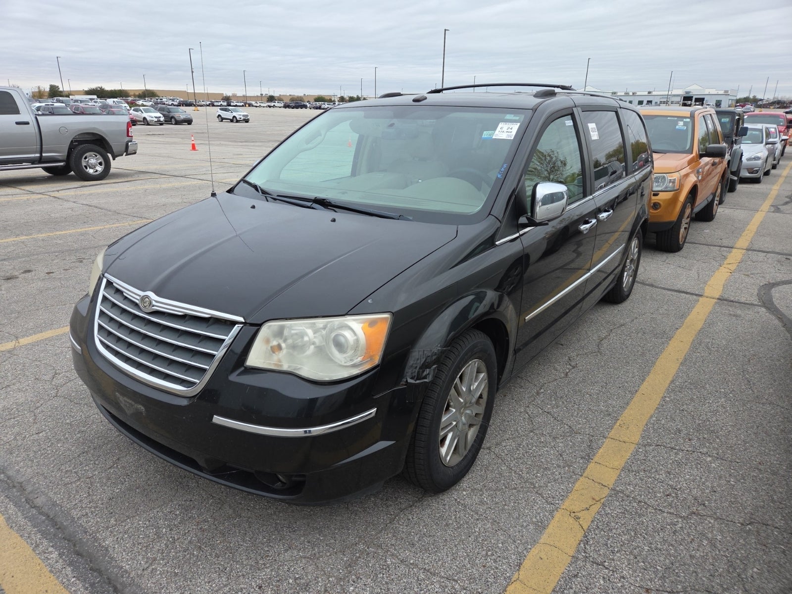 2009 Chrysler Town & Country Limited