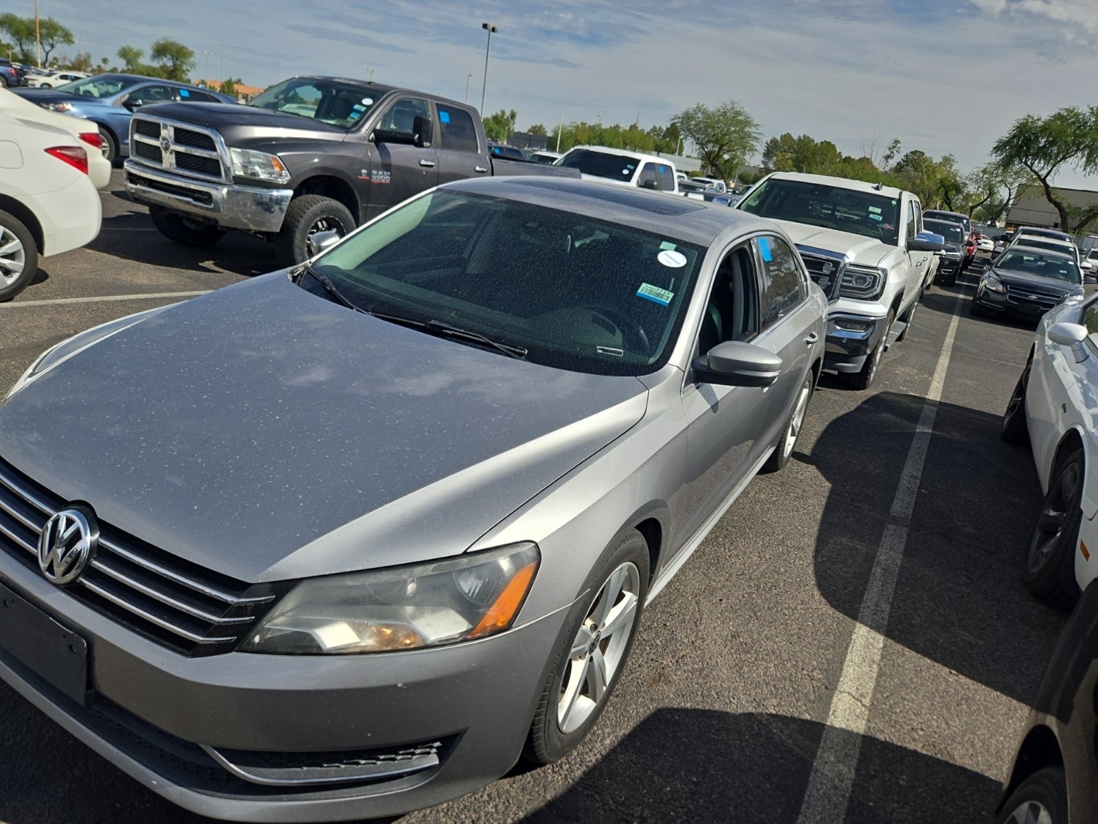 2013 Volkswagen Passat SE W/Sunroof