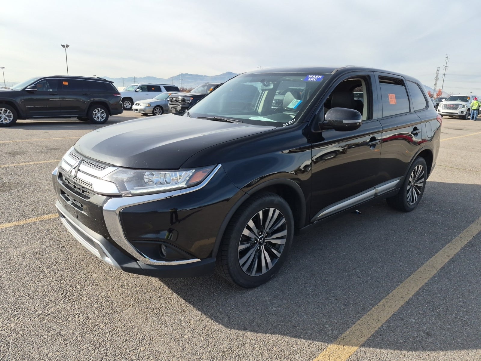 2019 Mitsubishi Outlander SE