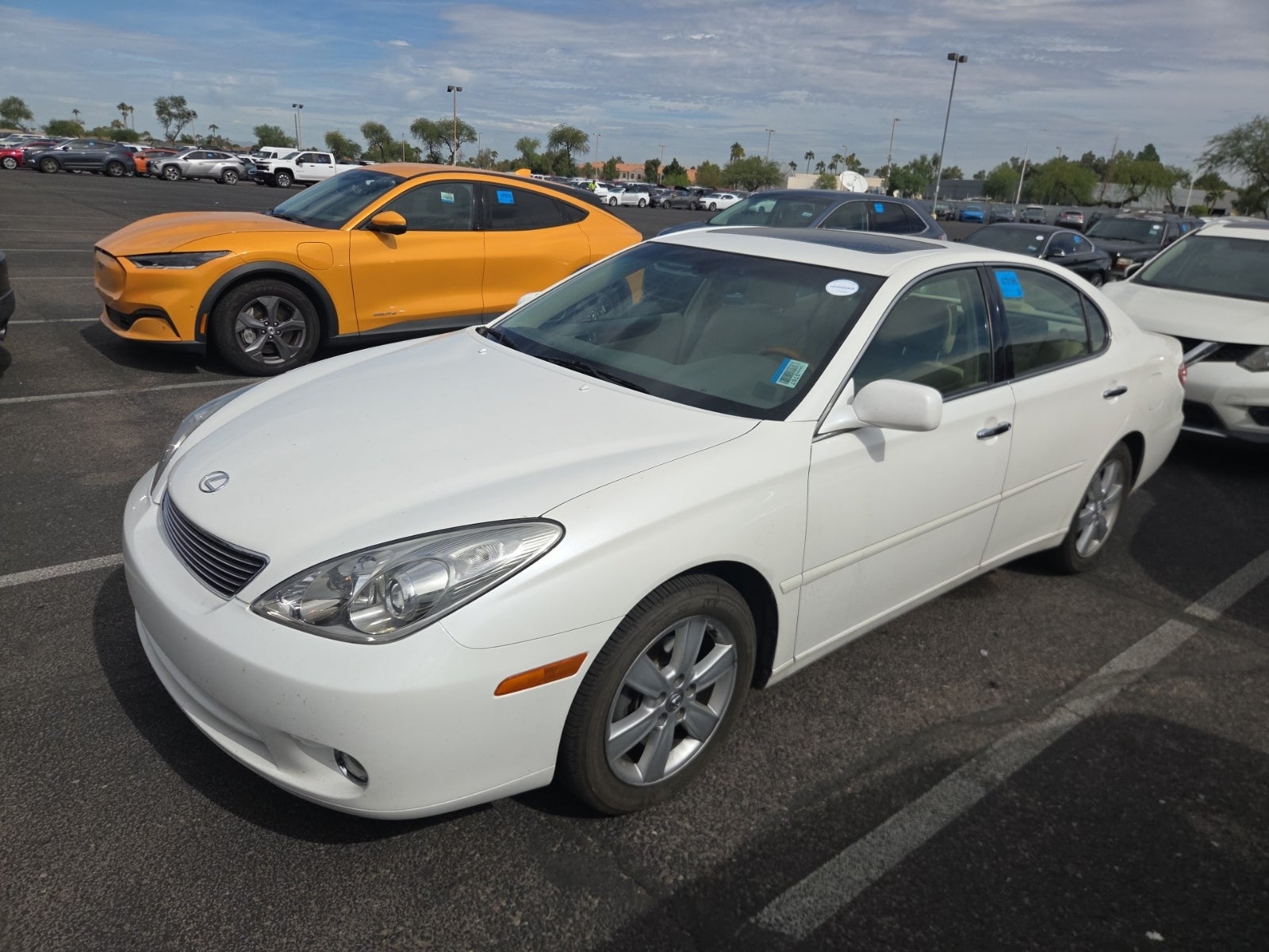 2005 Lexus ES 330 4d Sedan