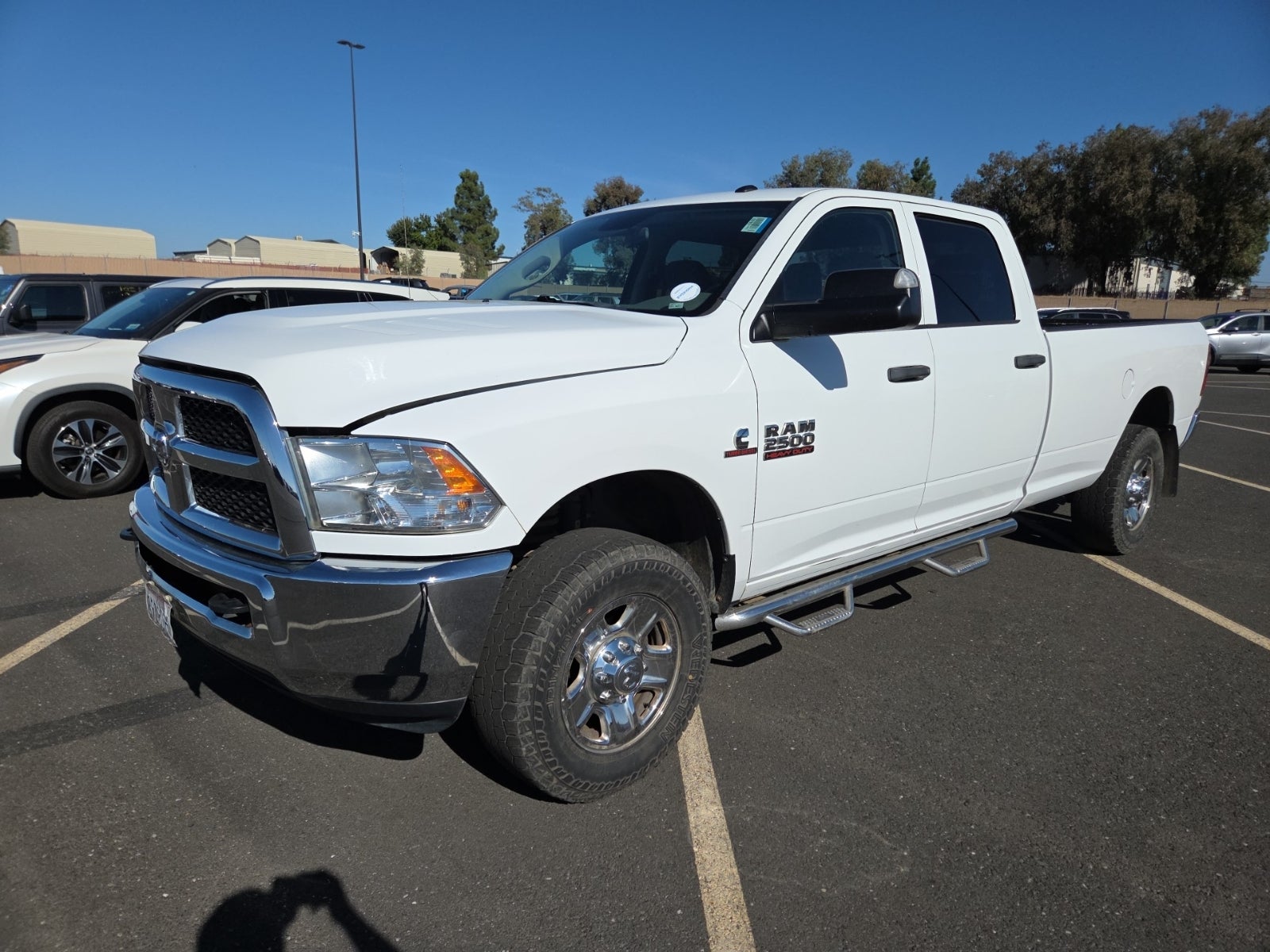 2017 Ram 2500 Tradesman 4x4 Crew Cab 8' Box