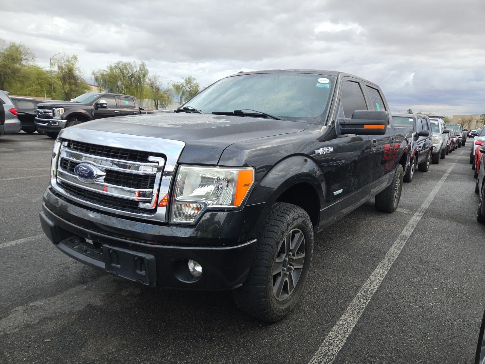 2014 Ford F-150 2WD Supercrew 145" XLT