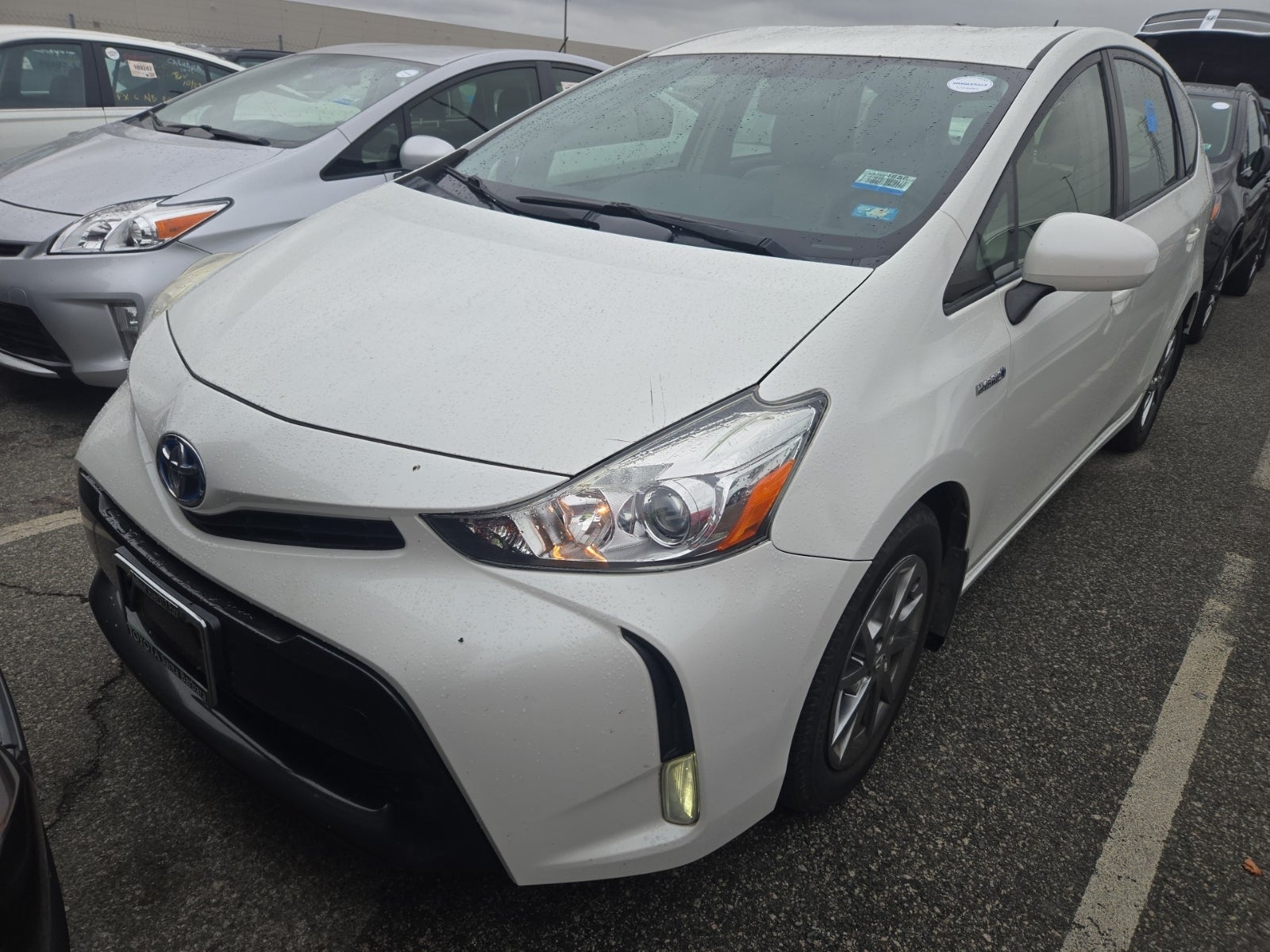 2017 Toyota Prius V Four