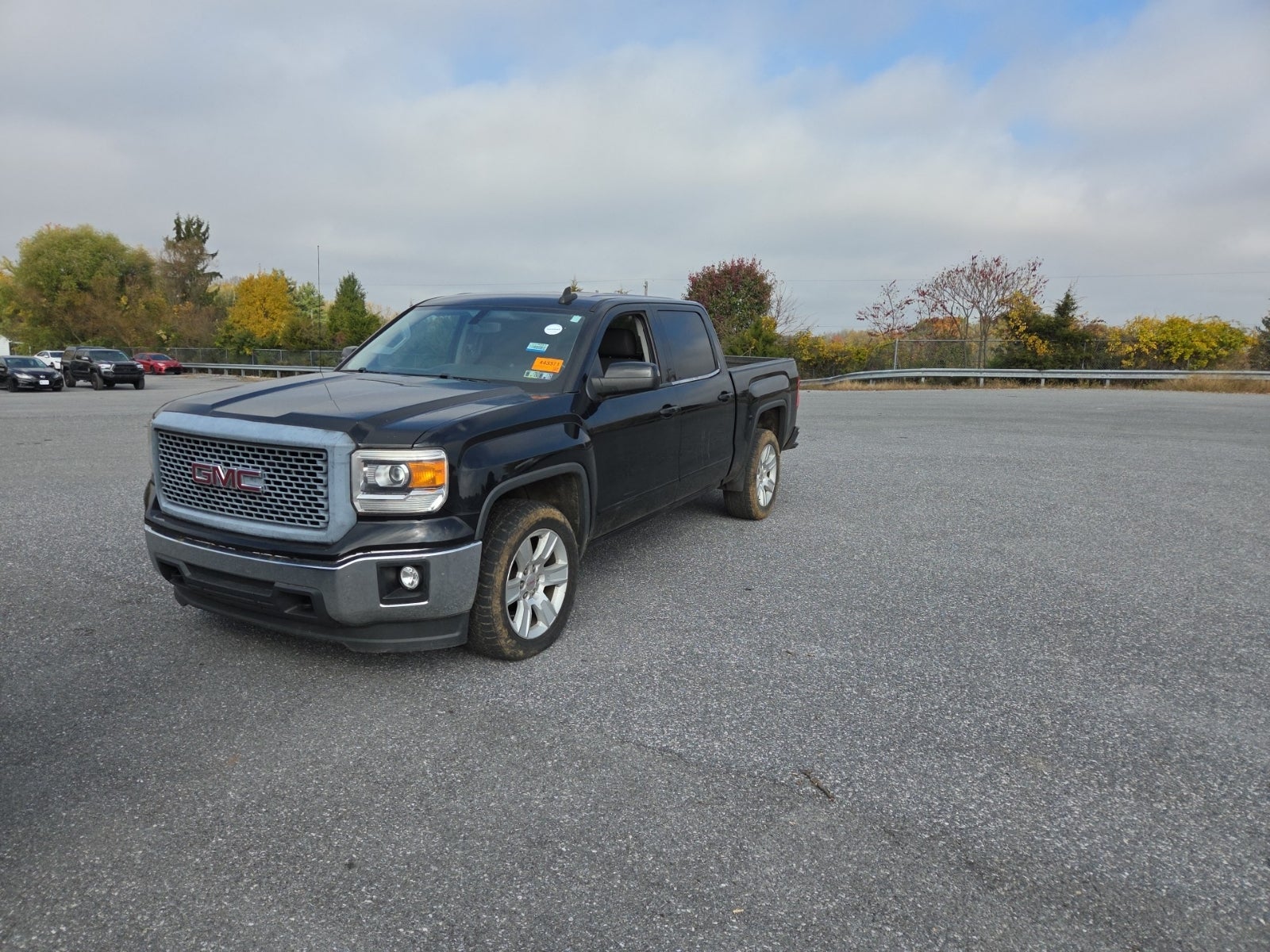 2015 GMC Sierra 1500 4WD Crew Cab 143.5" Sle