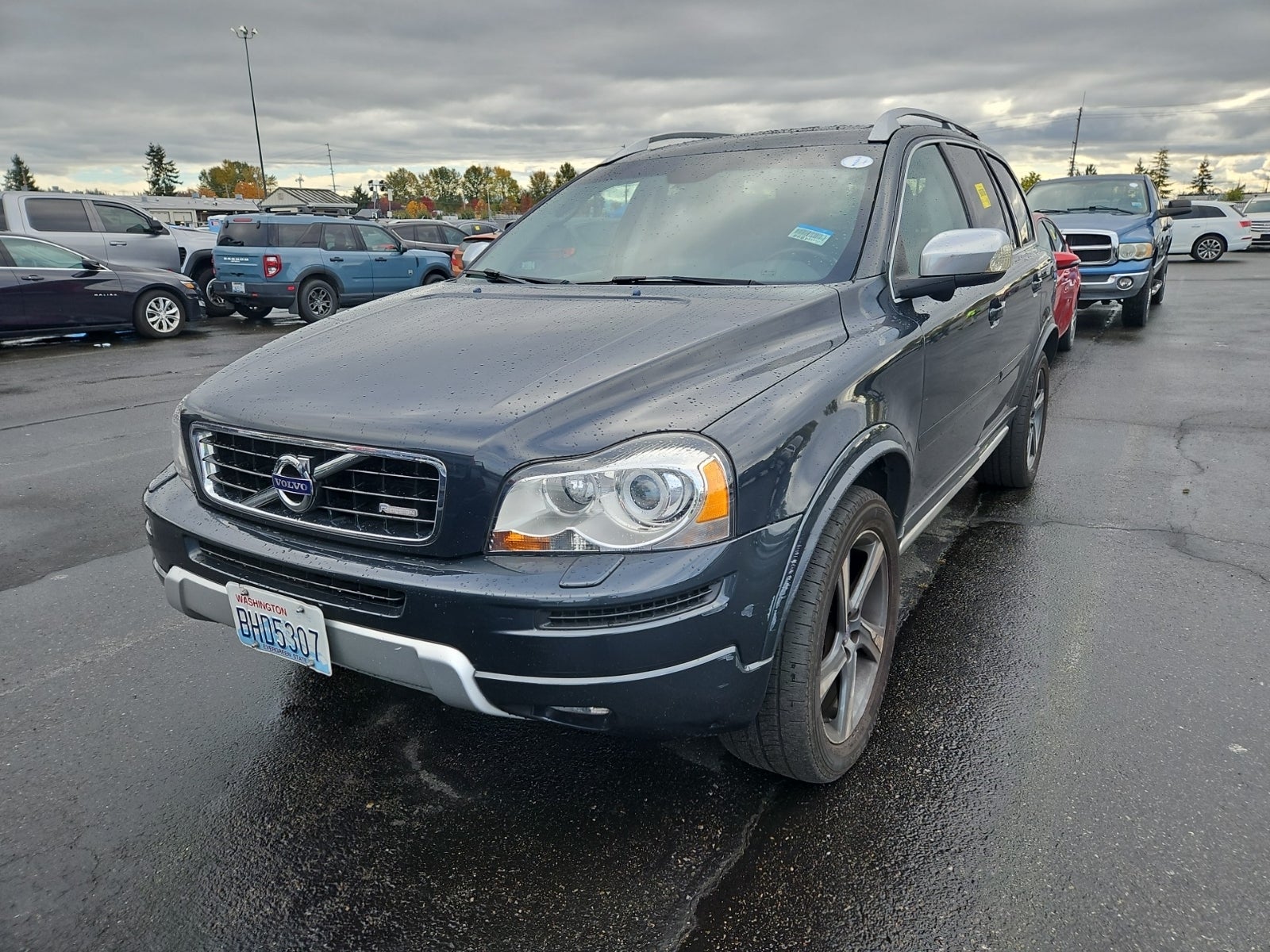 2014 Volvo XC90 R-Design Platinum