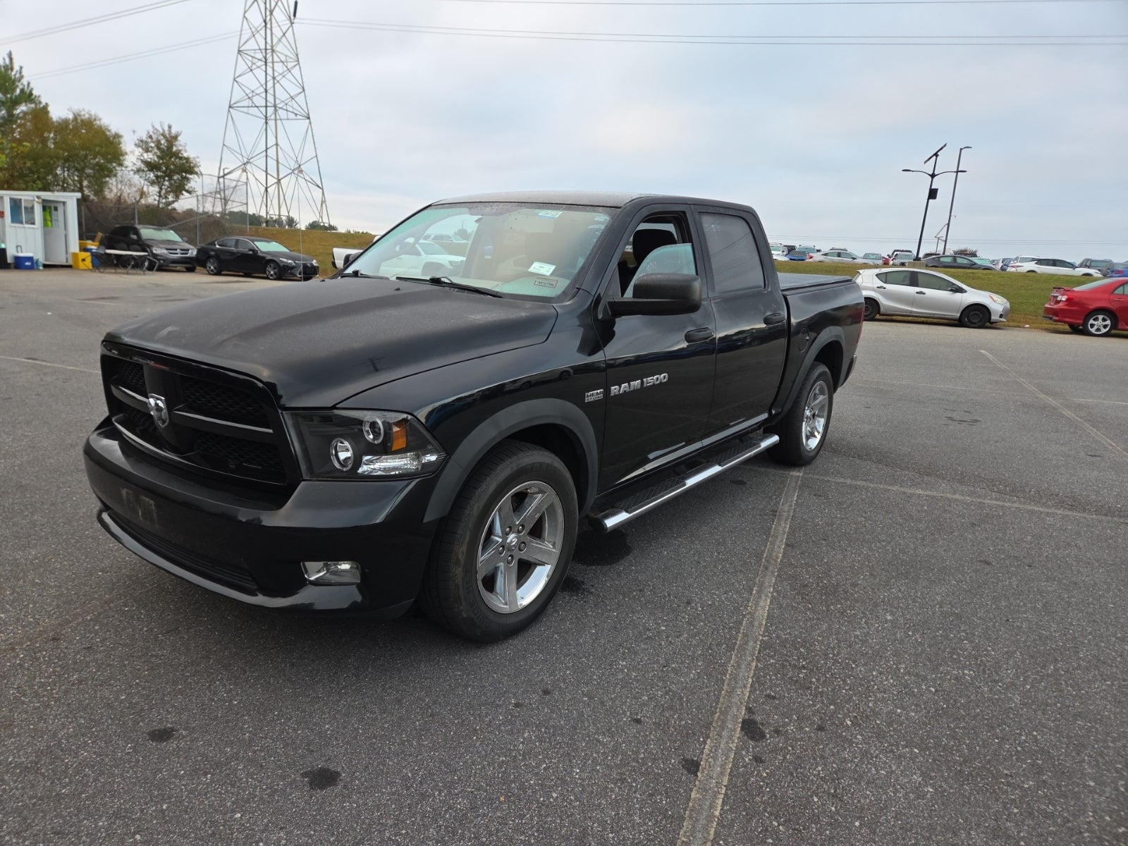 2012 Ram 1500 4WD Crew Cab 140.5" Express