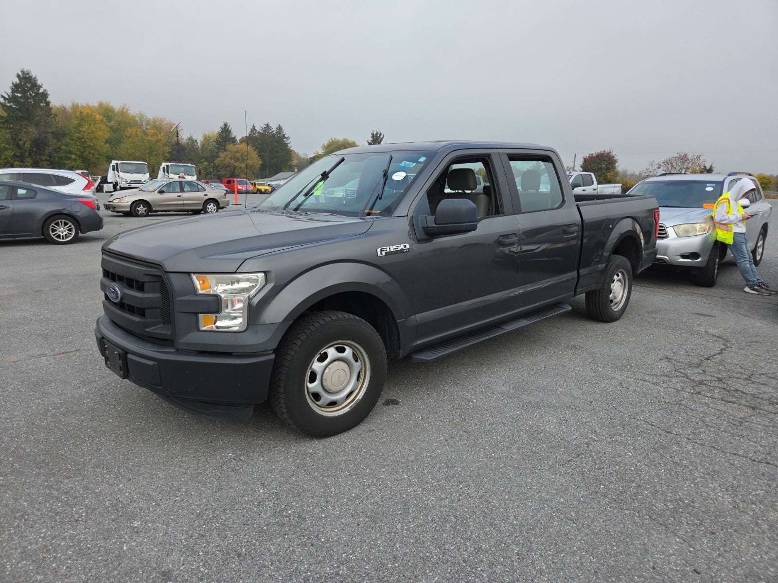 2016 Ford F-150 2WD Supercrew 157" XL