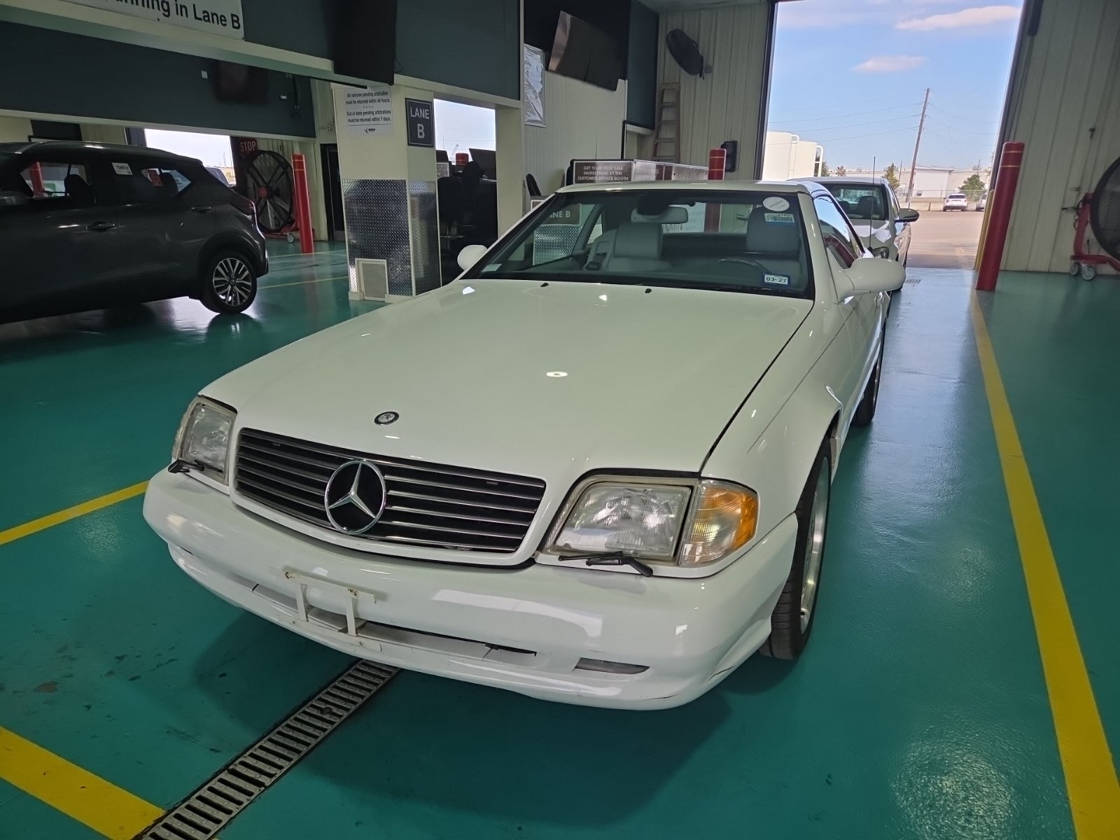 2001 Mercedes-Benz SL 500 Base