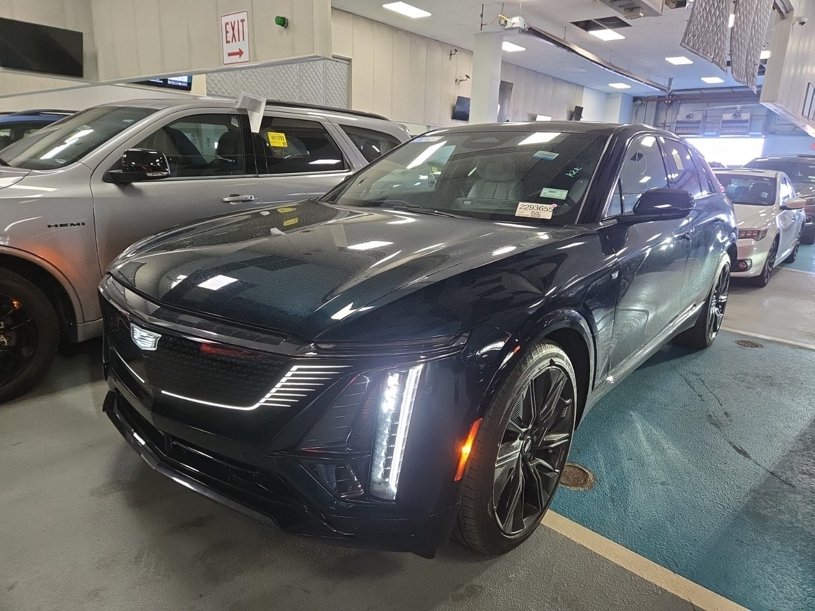 2024 Cadillac Lyriq Sport