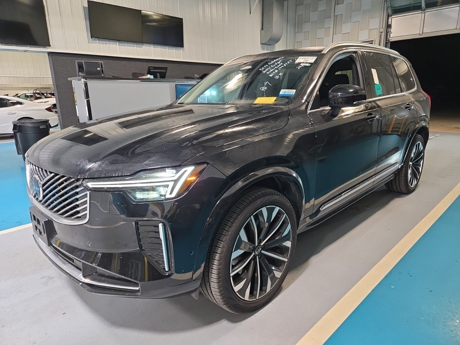 2026 Volvo XC90 Plus
