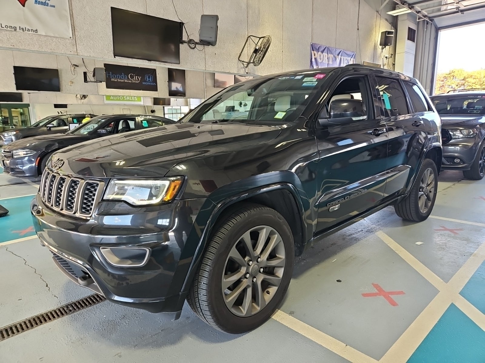 2016 Jeep Grand Cherokee Limited 75th Anniversary
