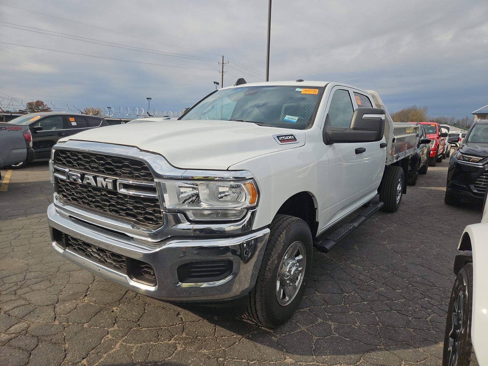 2024 Ram 2500 Tradesman 4x4 Crew Cab 8' Box