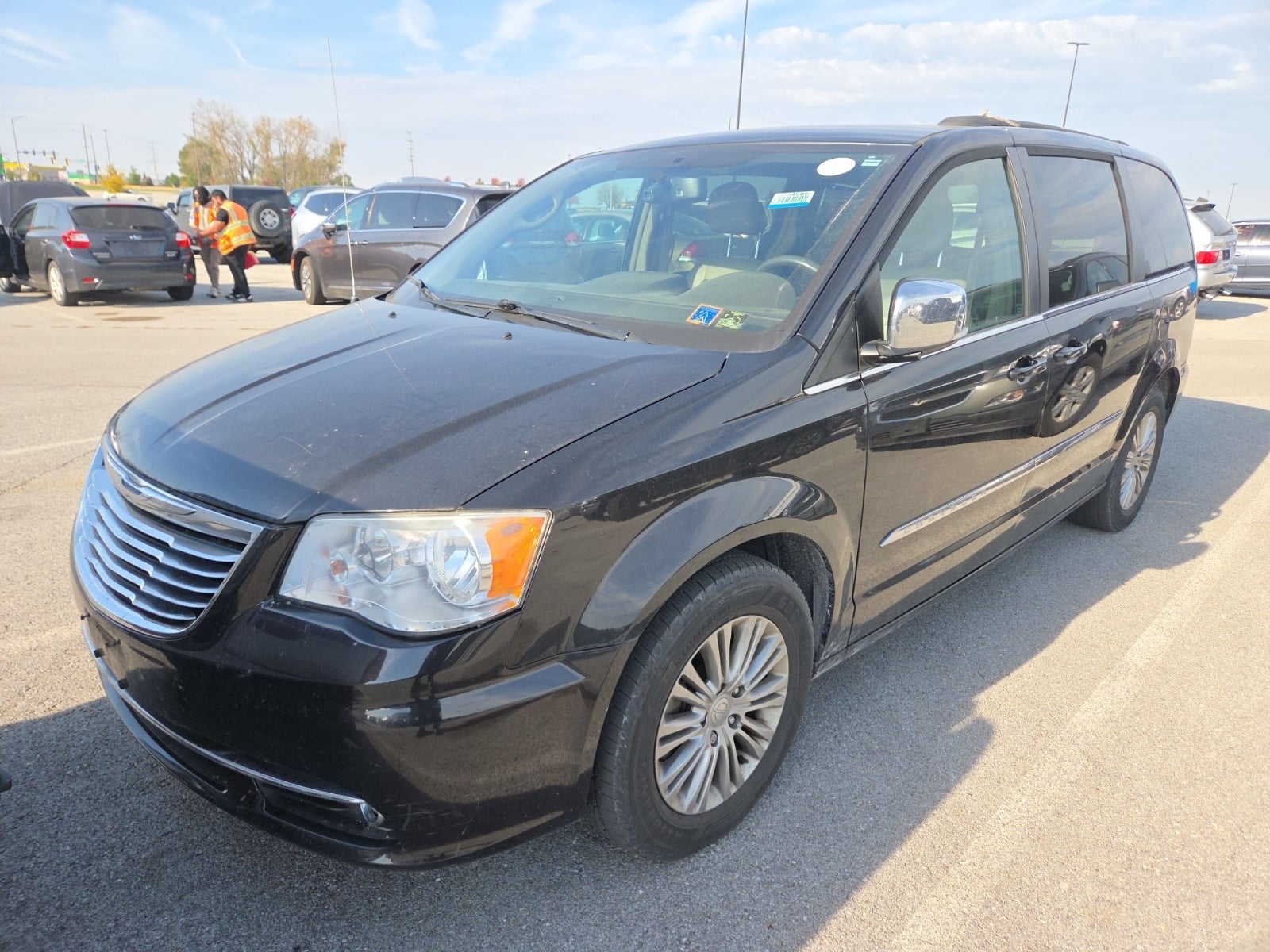 2015 Chrysler Town & Country Touring-L